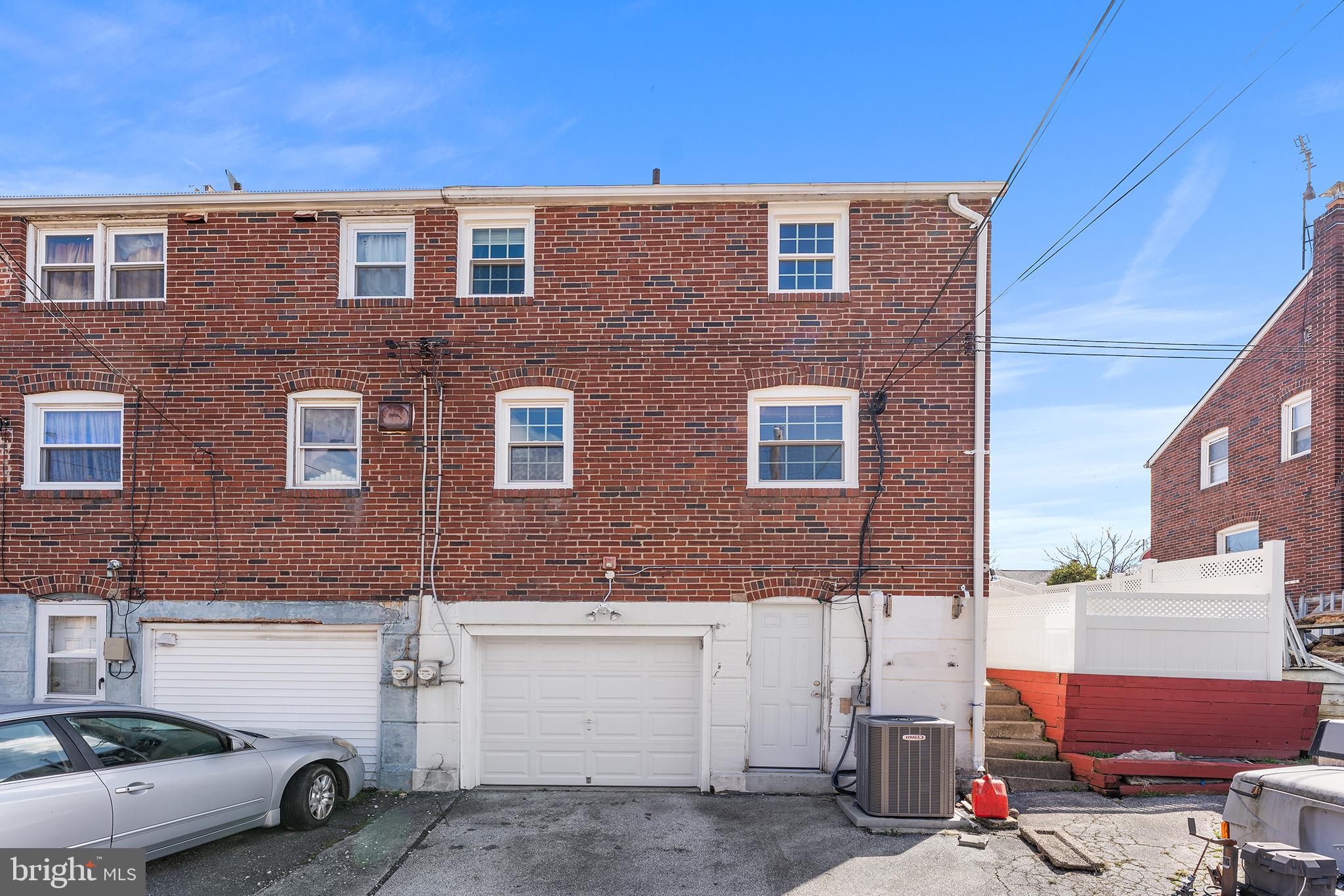 LEEDOM ESTS - Residential