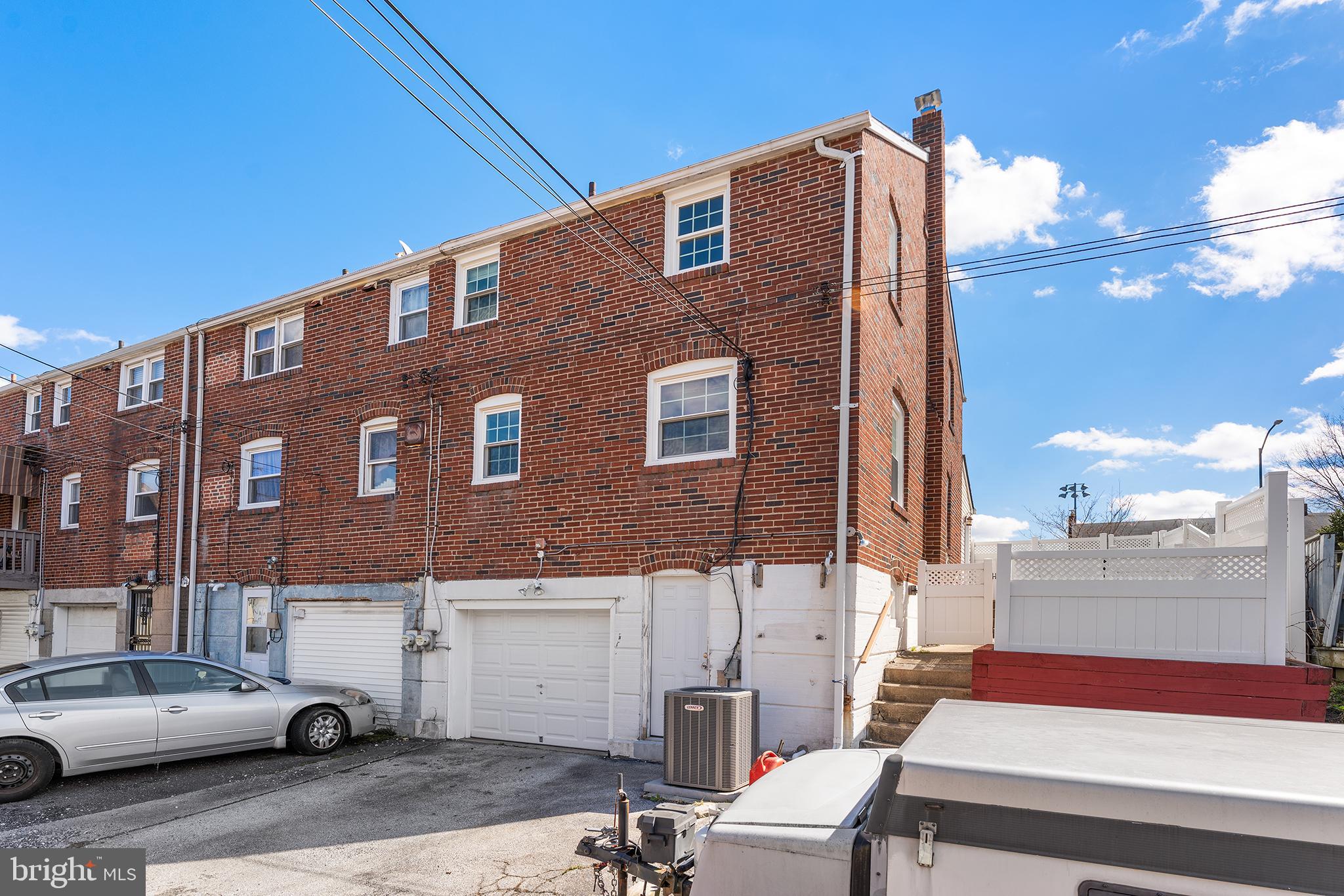 LEEDOM ESTS - Residential