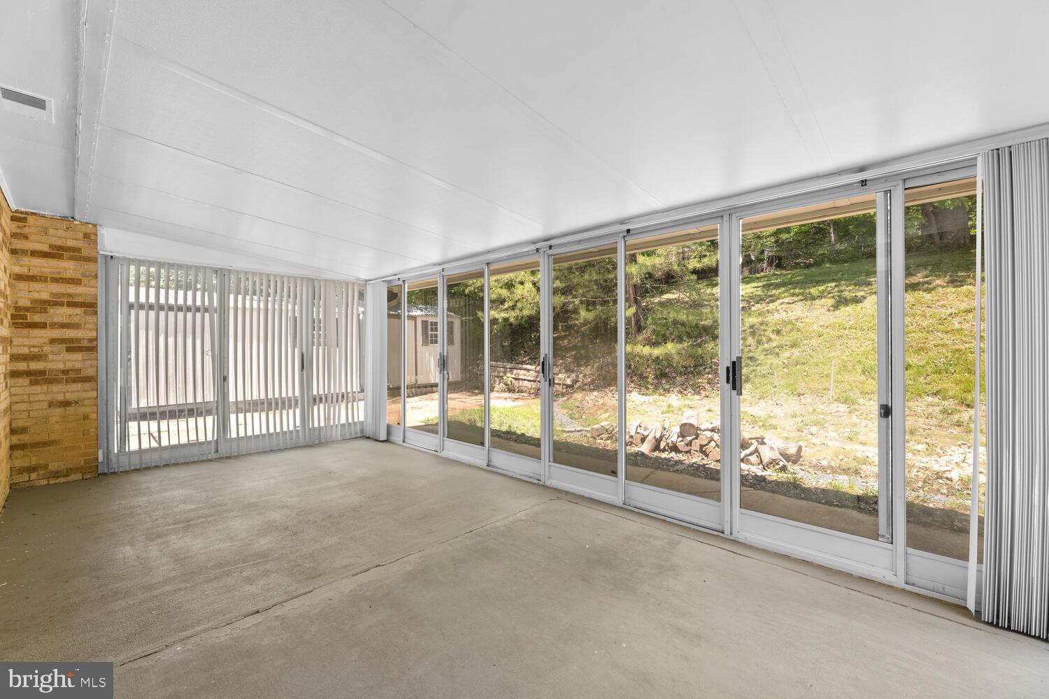 KASTLE ESTATES - Residential Lease