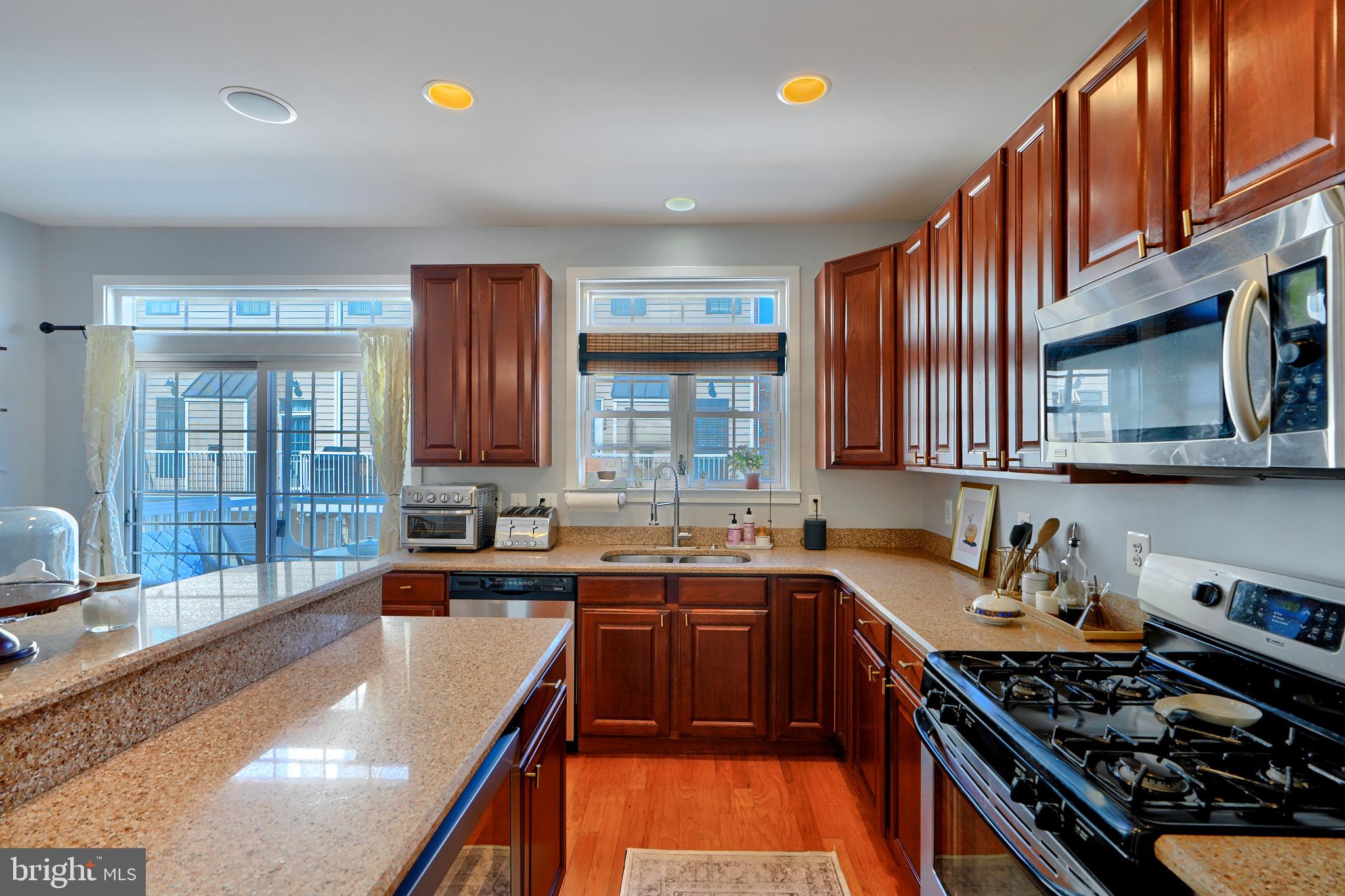 CANTON - Residential Lease