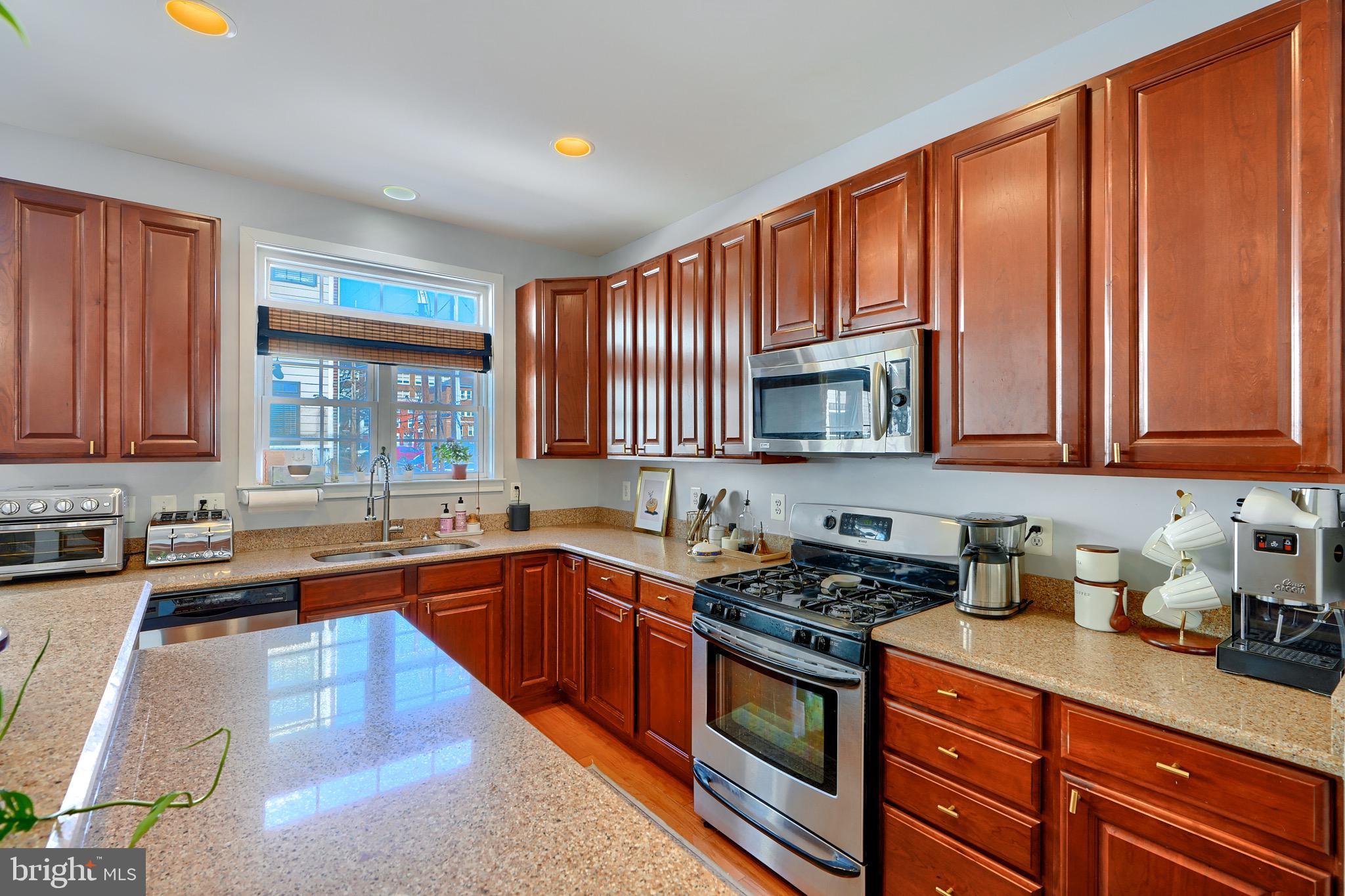 CANTON - Residential Lease