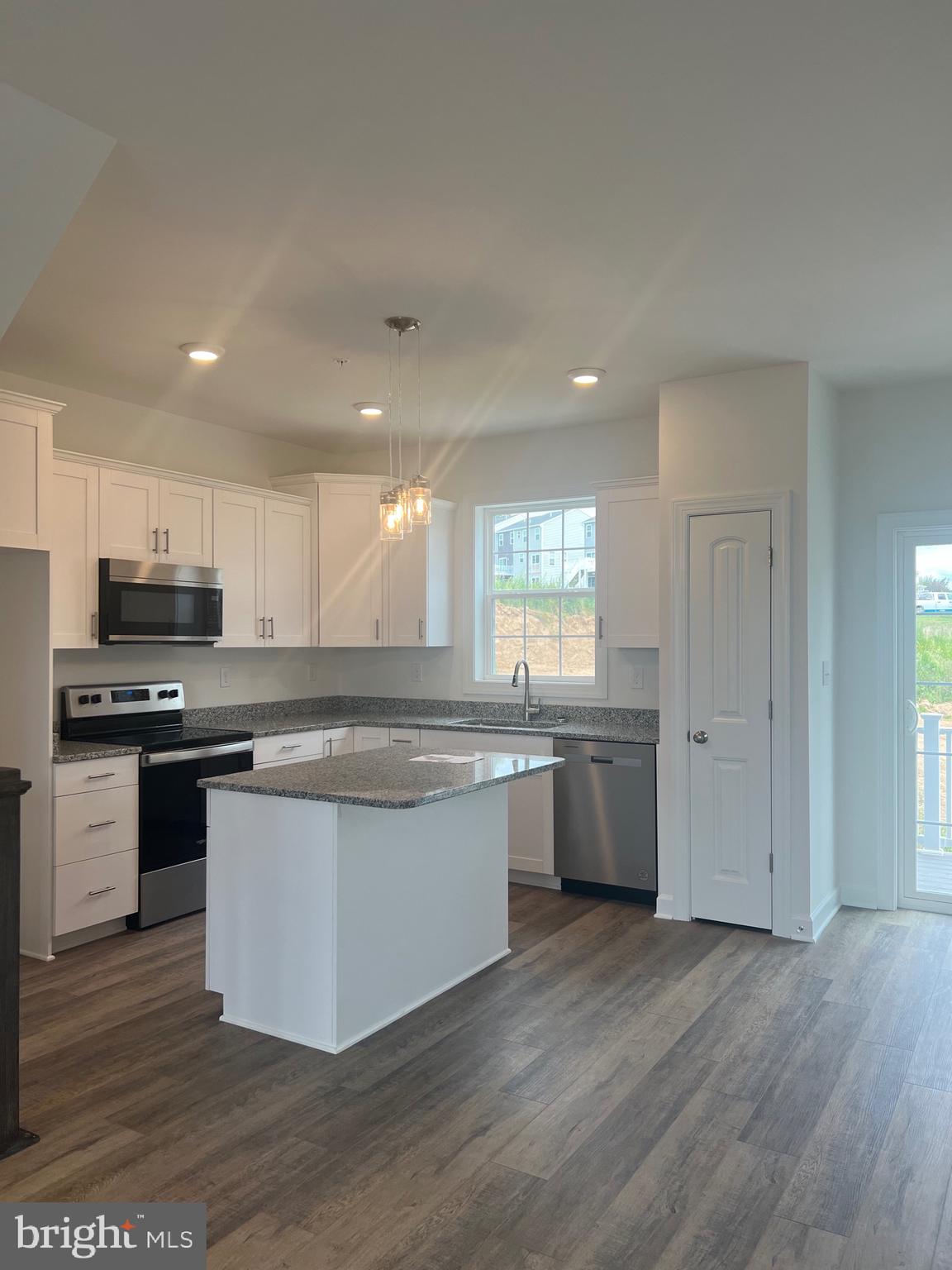 HUDSON RIDGE - Residential Lease