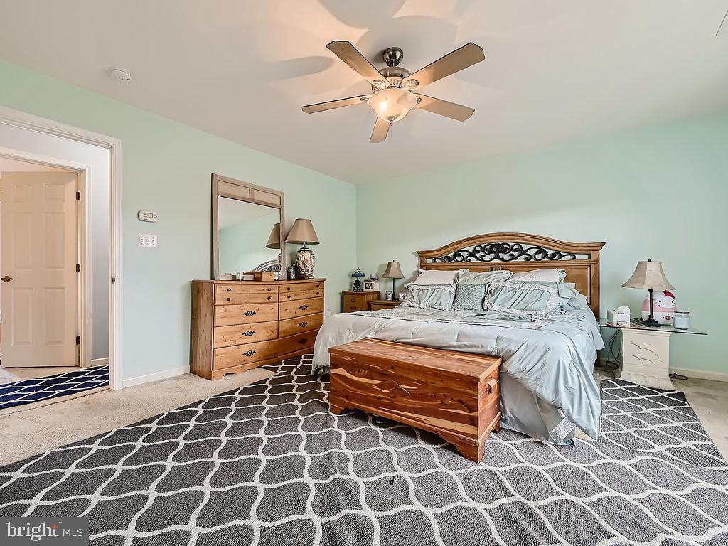 BRIDGEWATER AT CARVEL BEACH - Residential