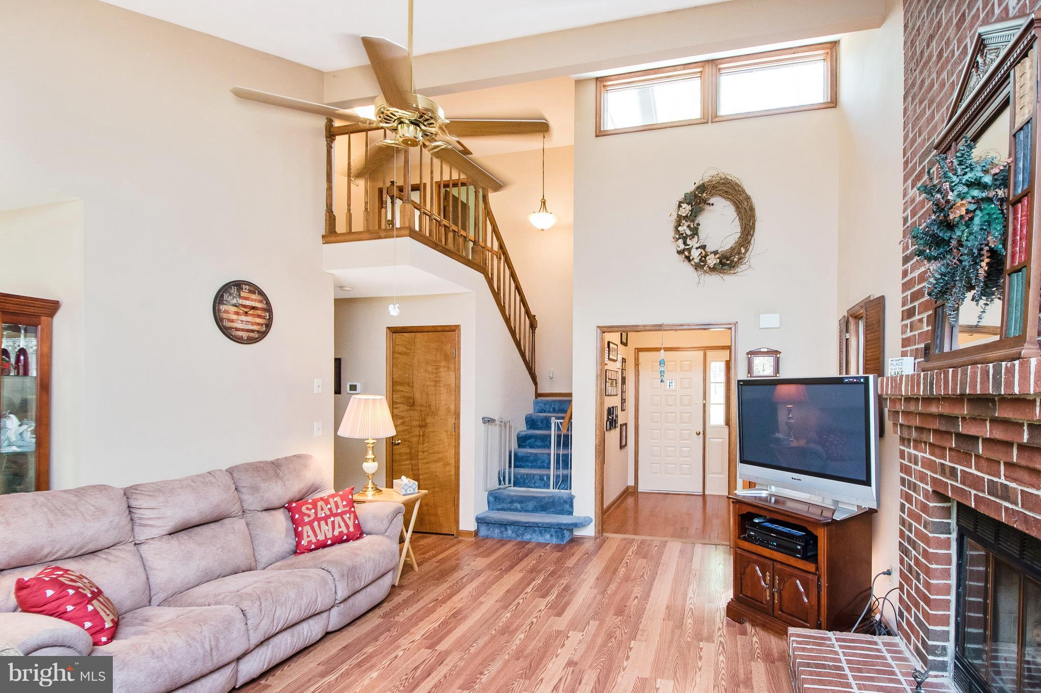 LAKE OF THE WOODS - Residential