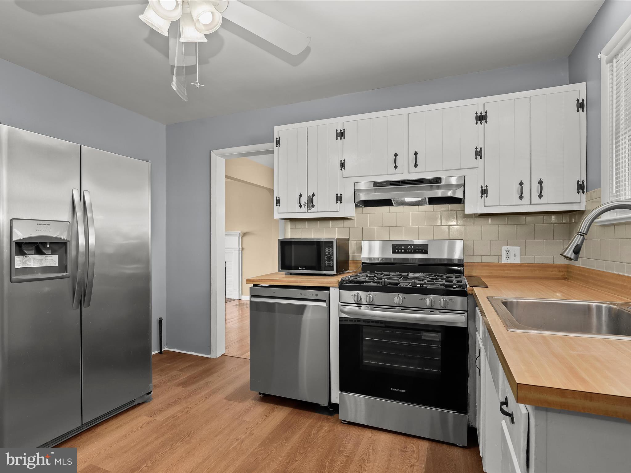 FAIRMONT - Residential