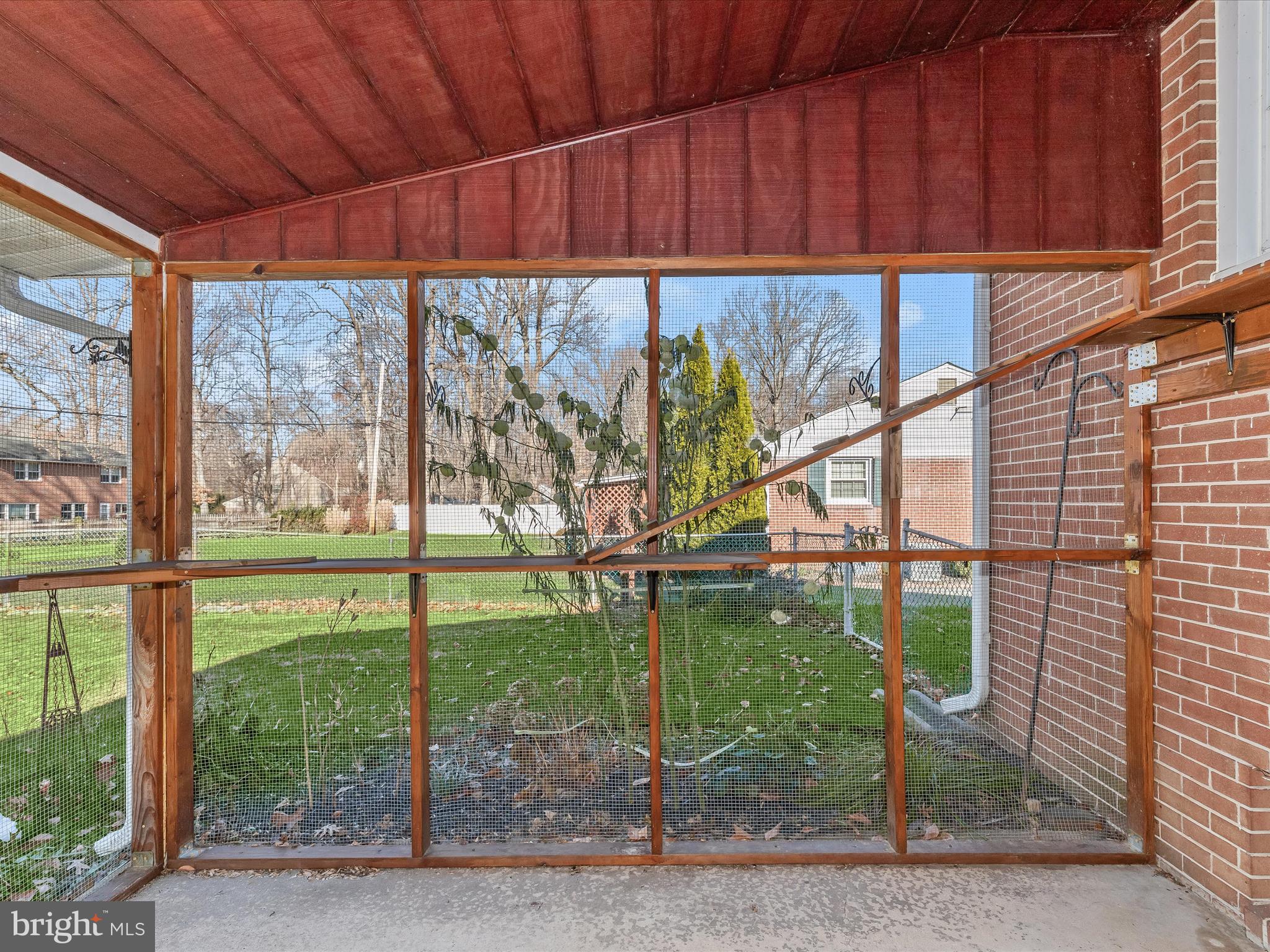 FAIRMONT - Residential