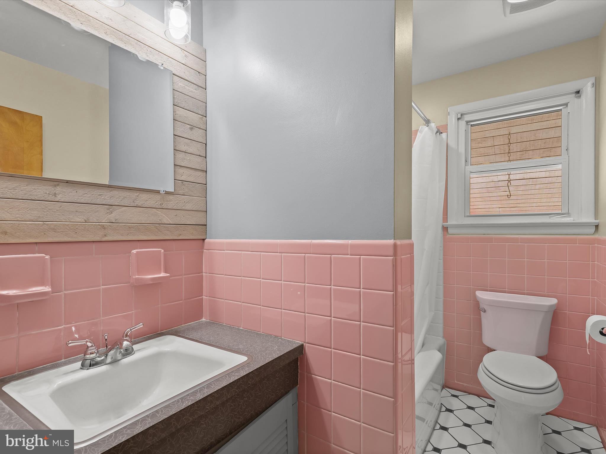 FAIRMONT - Residential