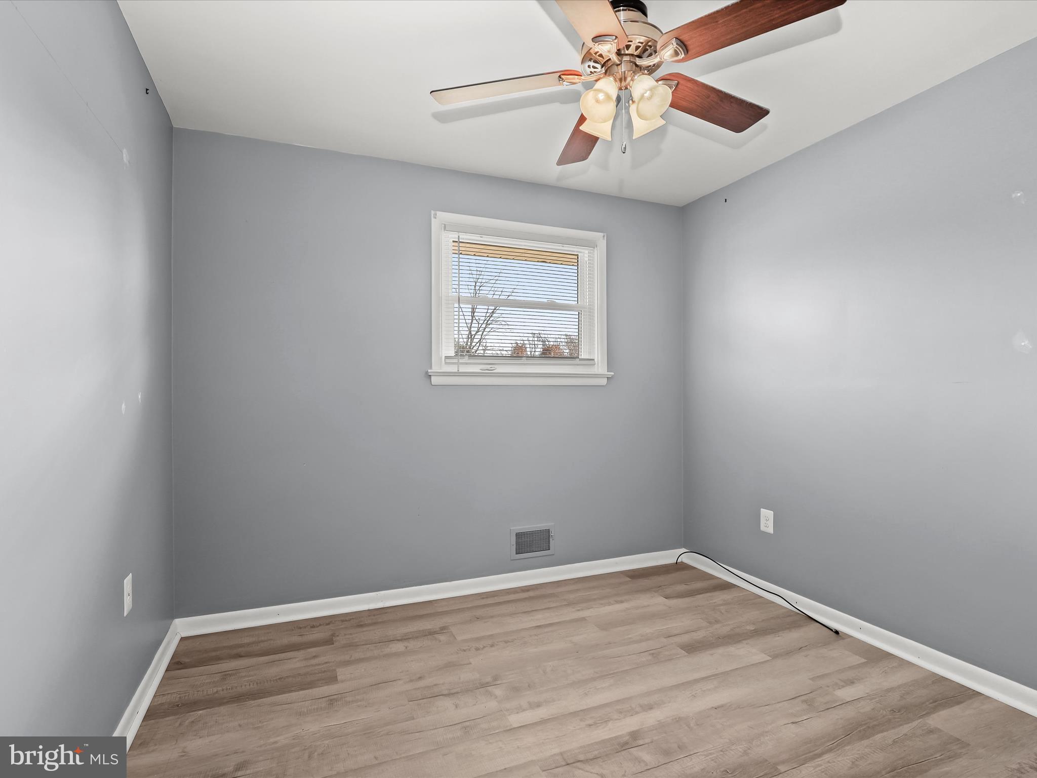 FAIRMONT - Residential