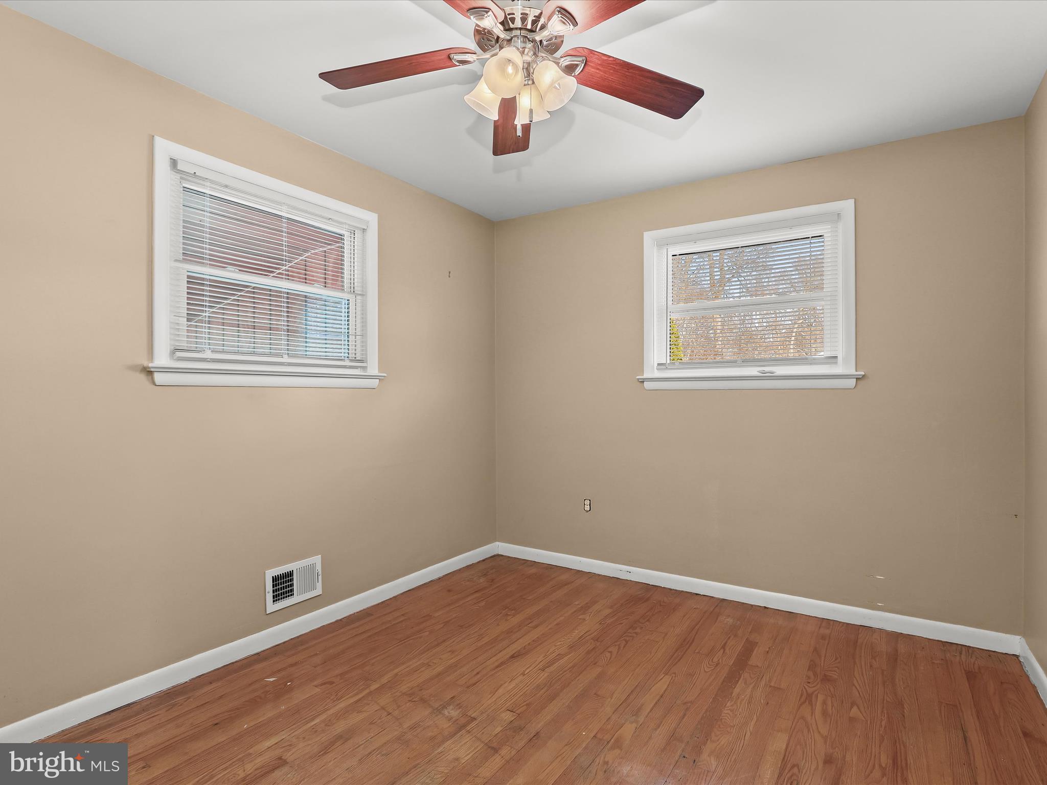 FAIRMONT - Residential