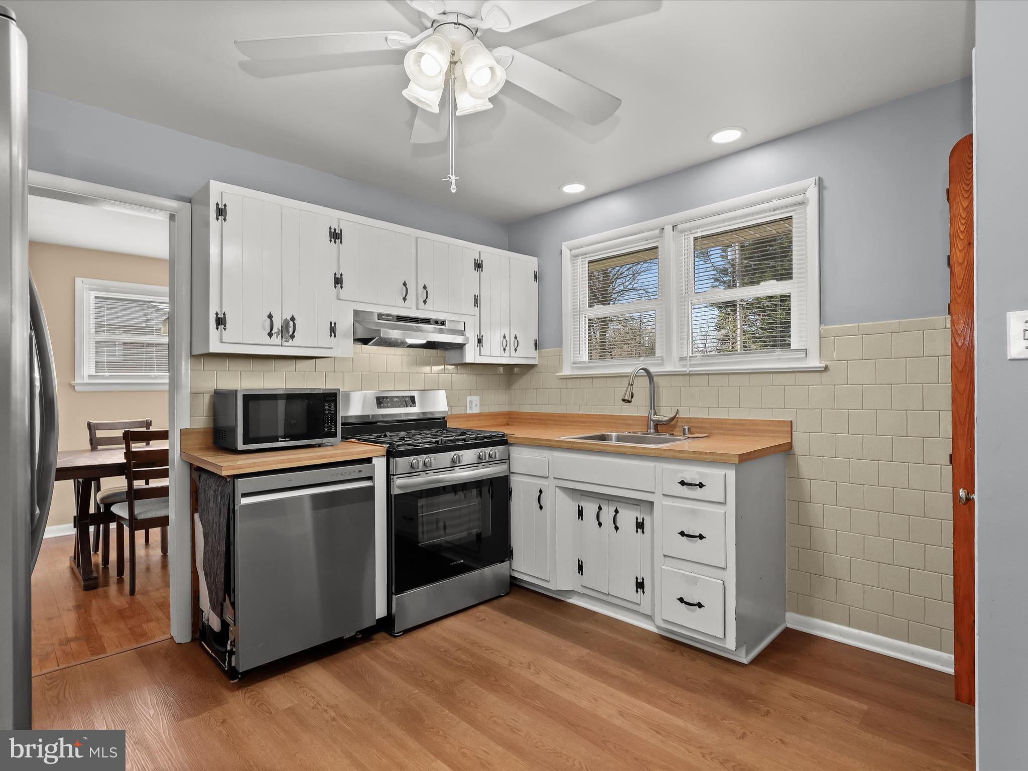 FAIRMONT - Residential