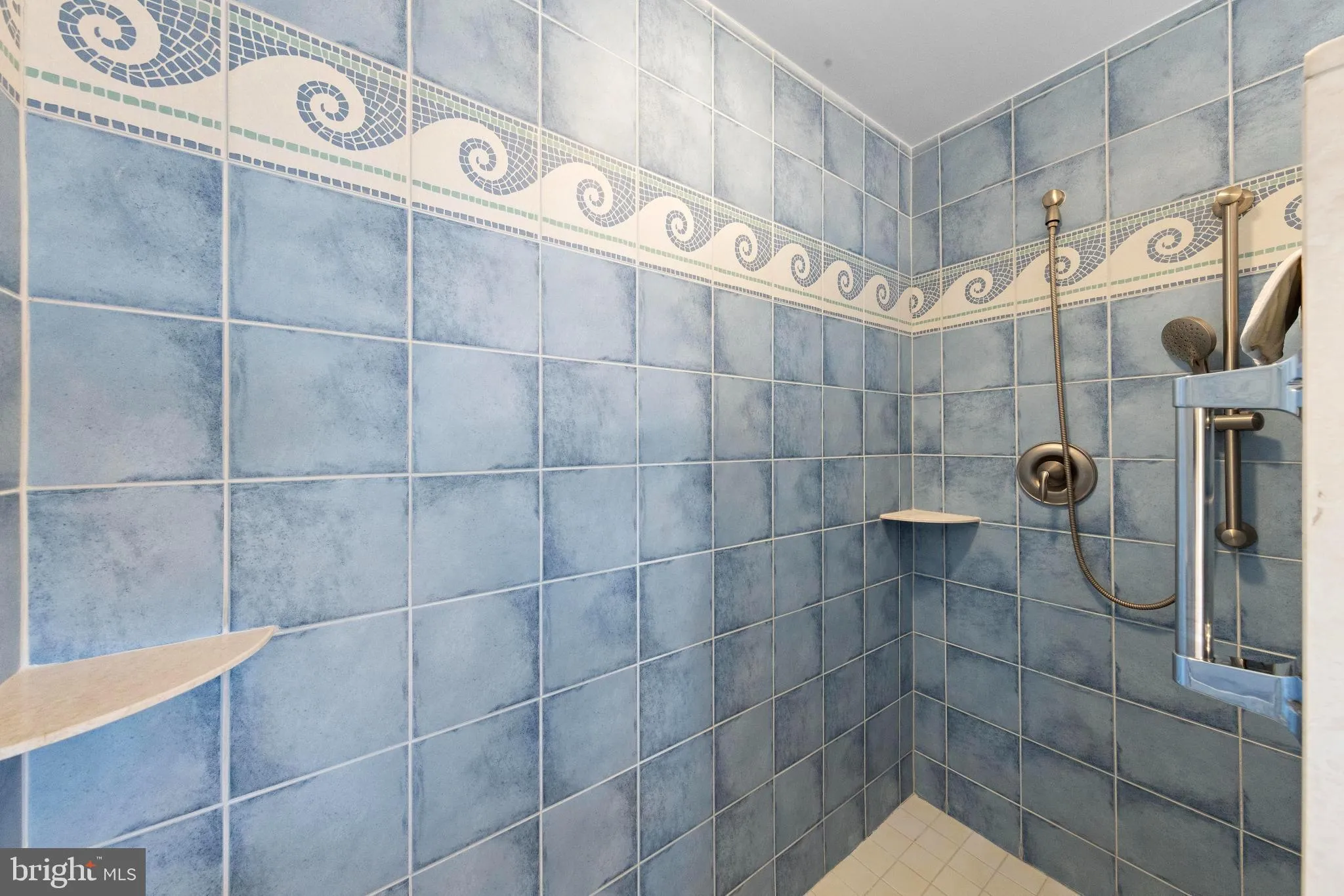 Manahawkin, New Jersey 08050, United States, 4 Bedrooms Bedrooms, ,4 BathroomsBathrooms,Residential,Active,197778