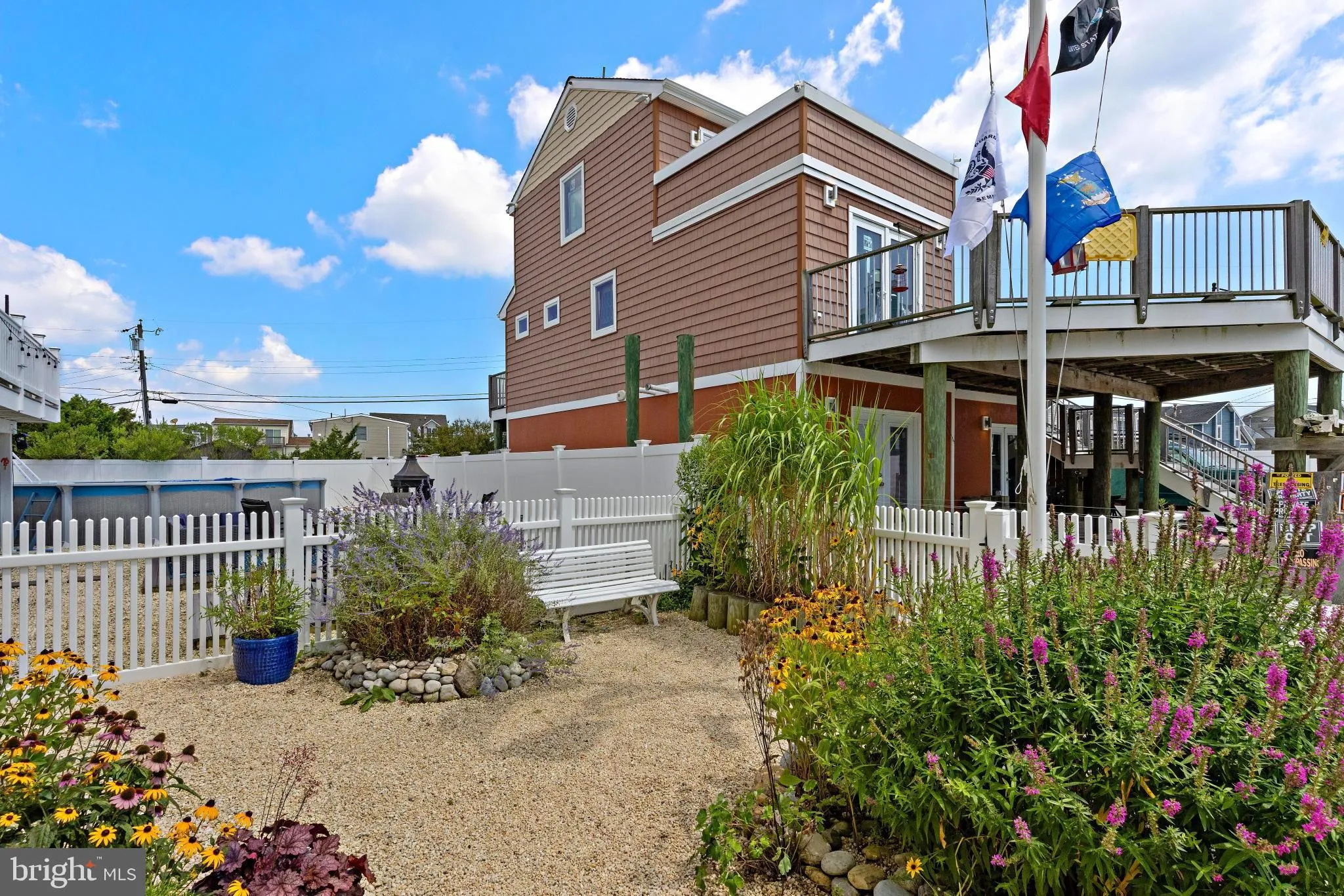 Manahawkin, New Jersey 08050, United States, 4 Bedrooms Bedrooms, ,4 BathroomsBathrooms,Residential,Active,197778