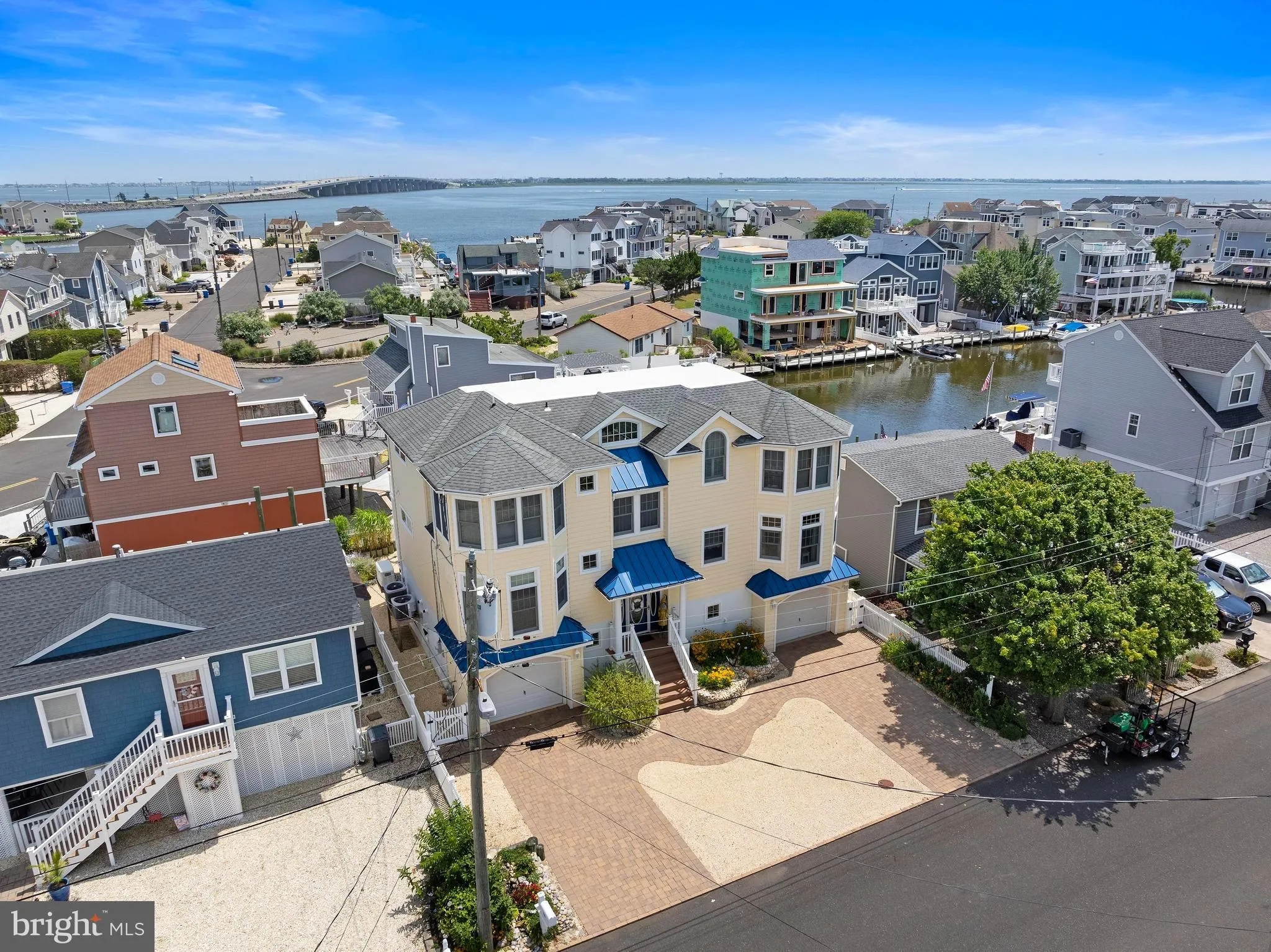 Manahawkin, New Jersey 08050, United States, 4 Bedrooms Bedrooms, ,4 BathroomsBathrooms,Residential,Active,197778