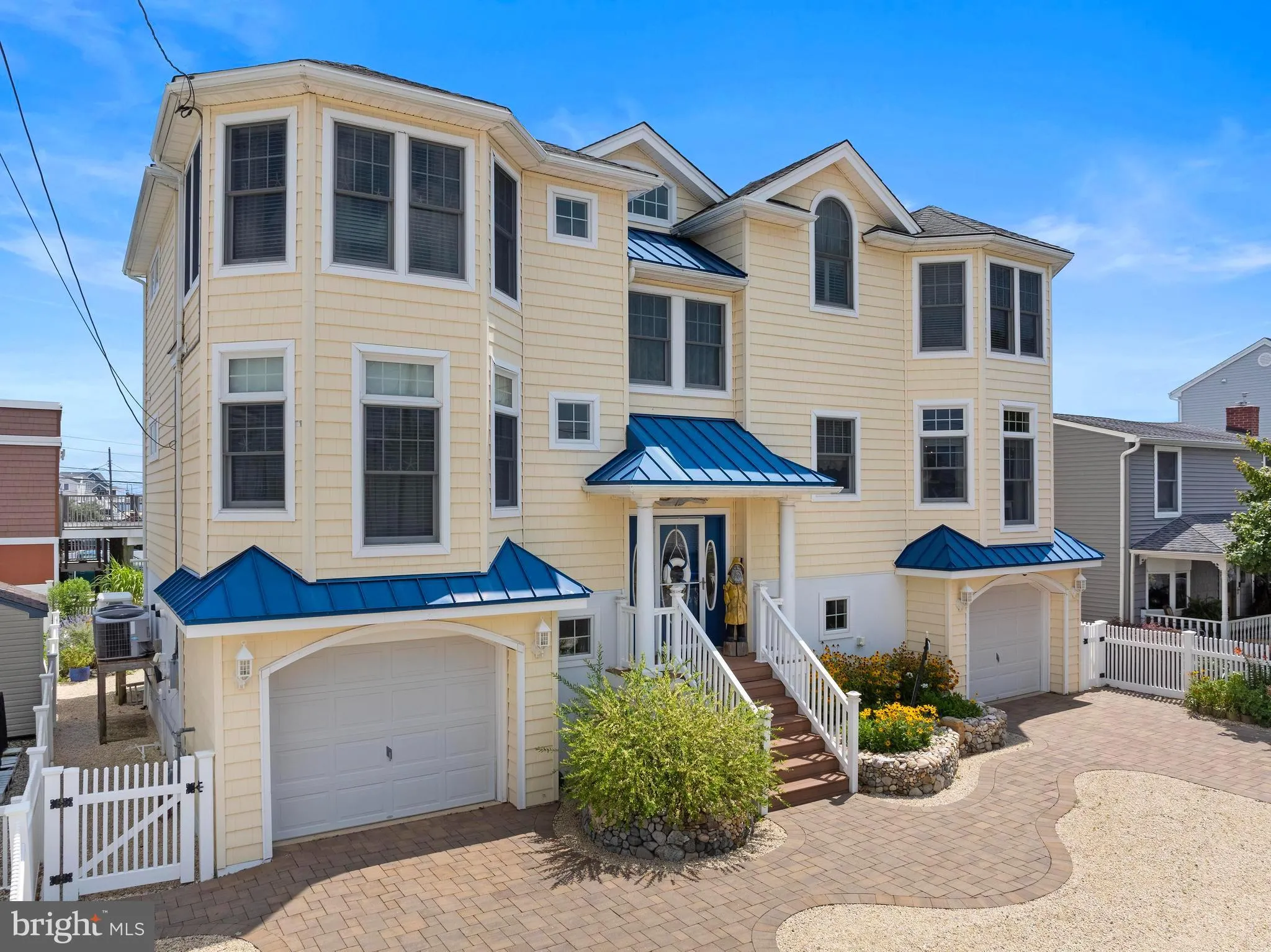Manahawkin, New Jersey 08050, United States, 4 Bedrooms Bedrooms, ,4 BathroomsBathrooms,Residential,Active,197778