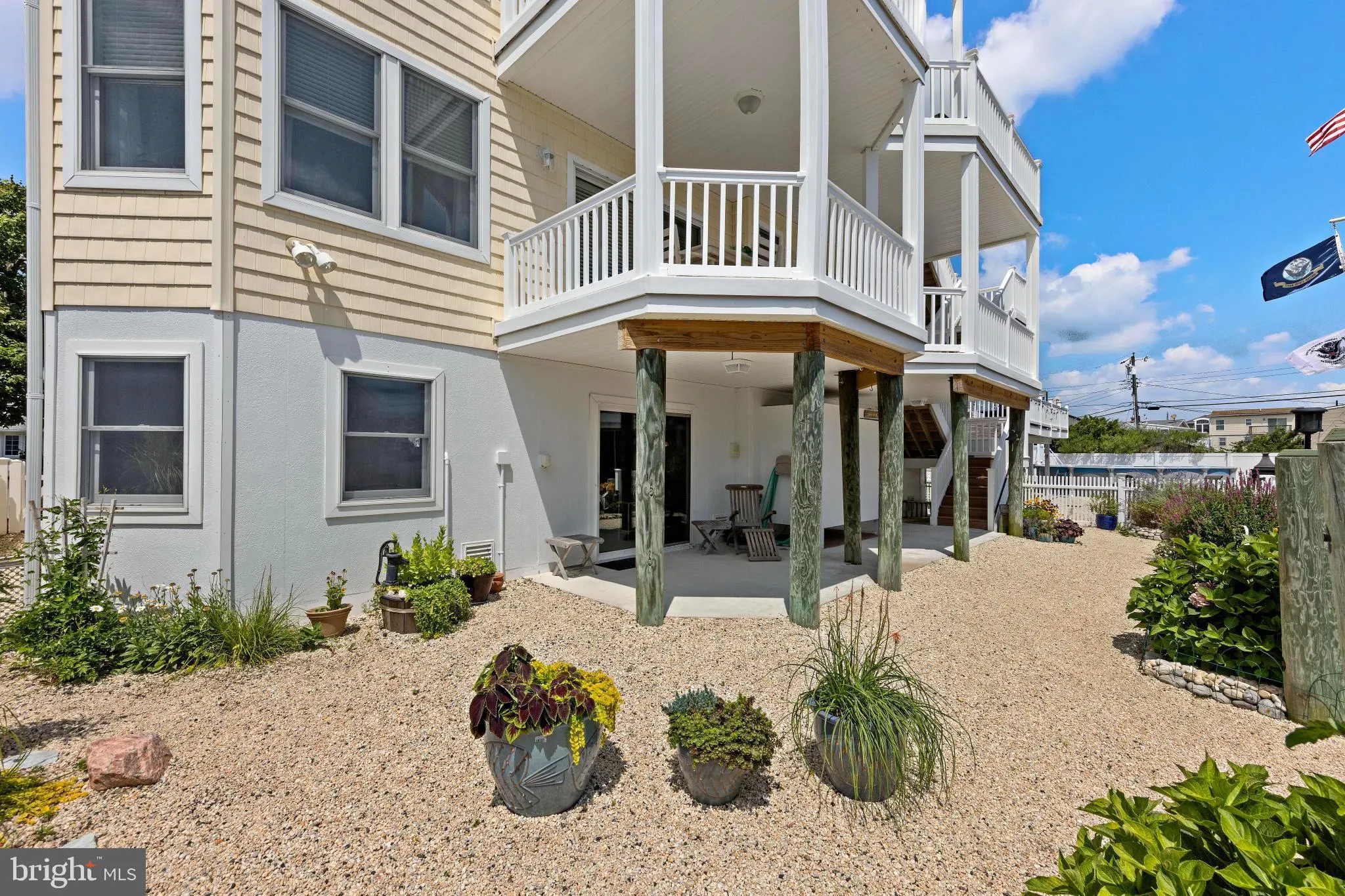 Manahawkin, New Jersey 08050, United States, 4 Bedrooms Bedrooms, ,4 BathroomsBathrooms,Residential,Active,197778