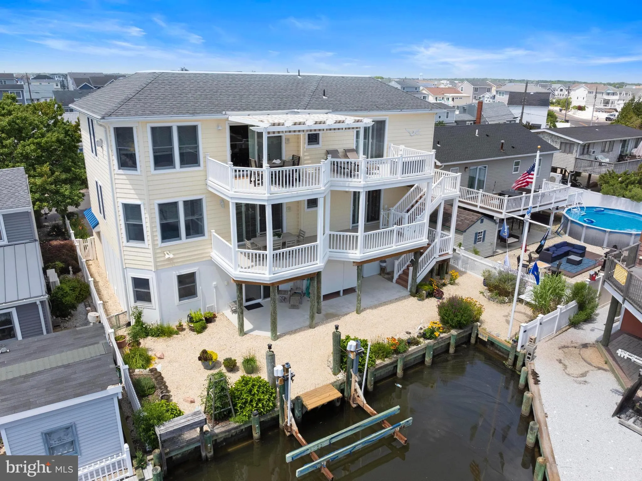 Manahawkin, New Jersey 08050, United States, 4 Bedrooms Bedrooms, ,4 BathroomsBathrooms,Residential,Active,197778