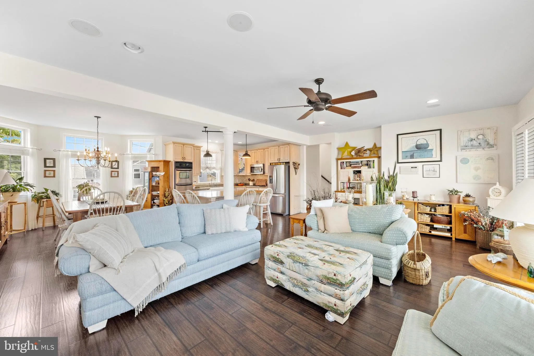 Manahawkin, New Jersey 08050, United States, 4 Bedrooms Bedrooms, ,4 BathroomsBathrooms,Residential,Active,197778