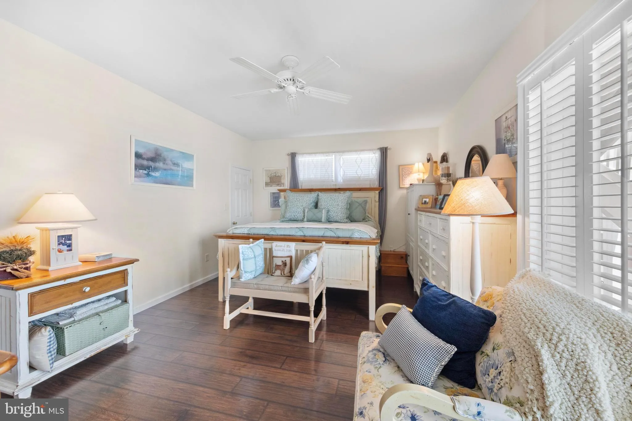 Manahawkin, New Jersey 08050, United States, 4 Bedrooms Bedrooms, ,4 BathroomsBathrooms,Residential,Active,197778