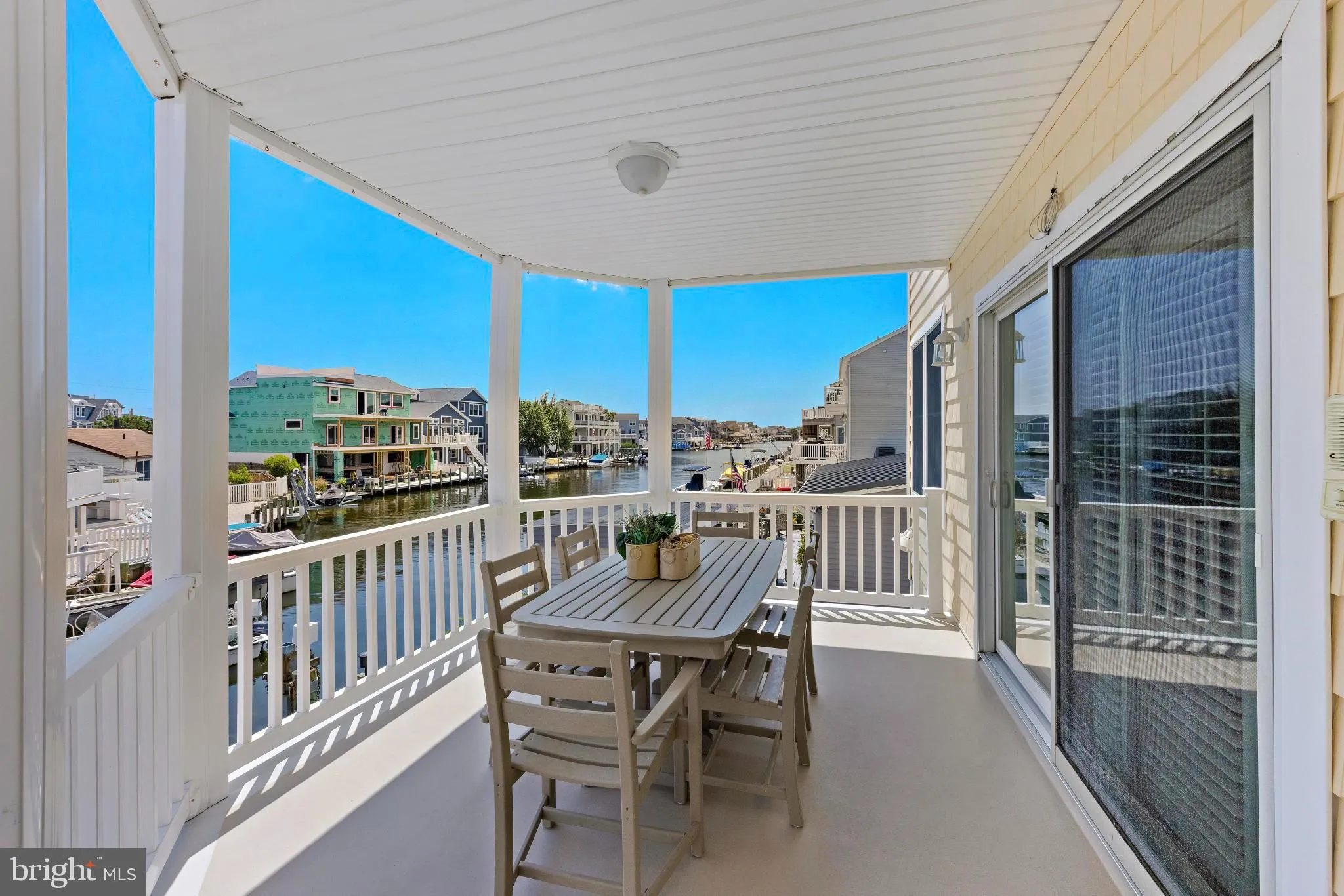 Manahawkin, New Jersey 08050, United States, 4 Bedrooms Bedrooms, ,4 BathroomsBathrooms,Residential,Active,197778