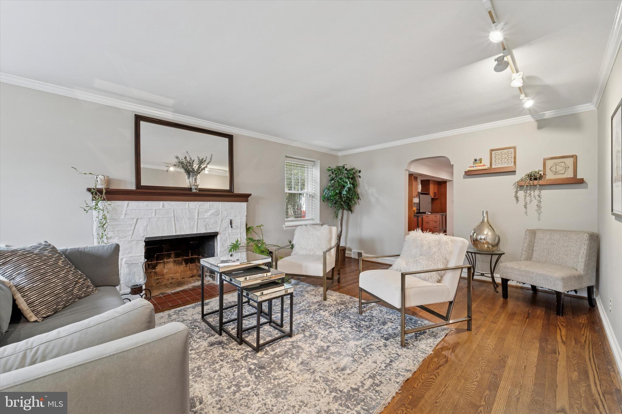 ELKINS PARK - Residential