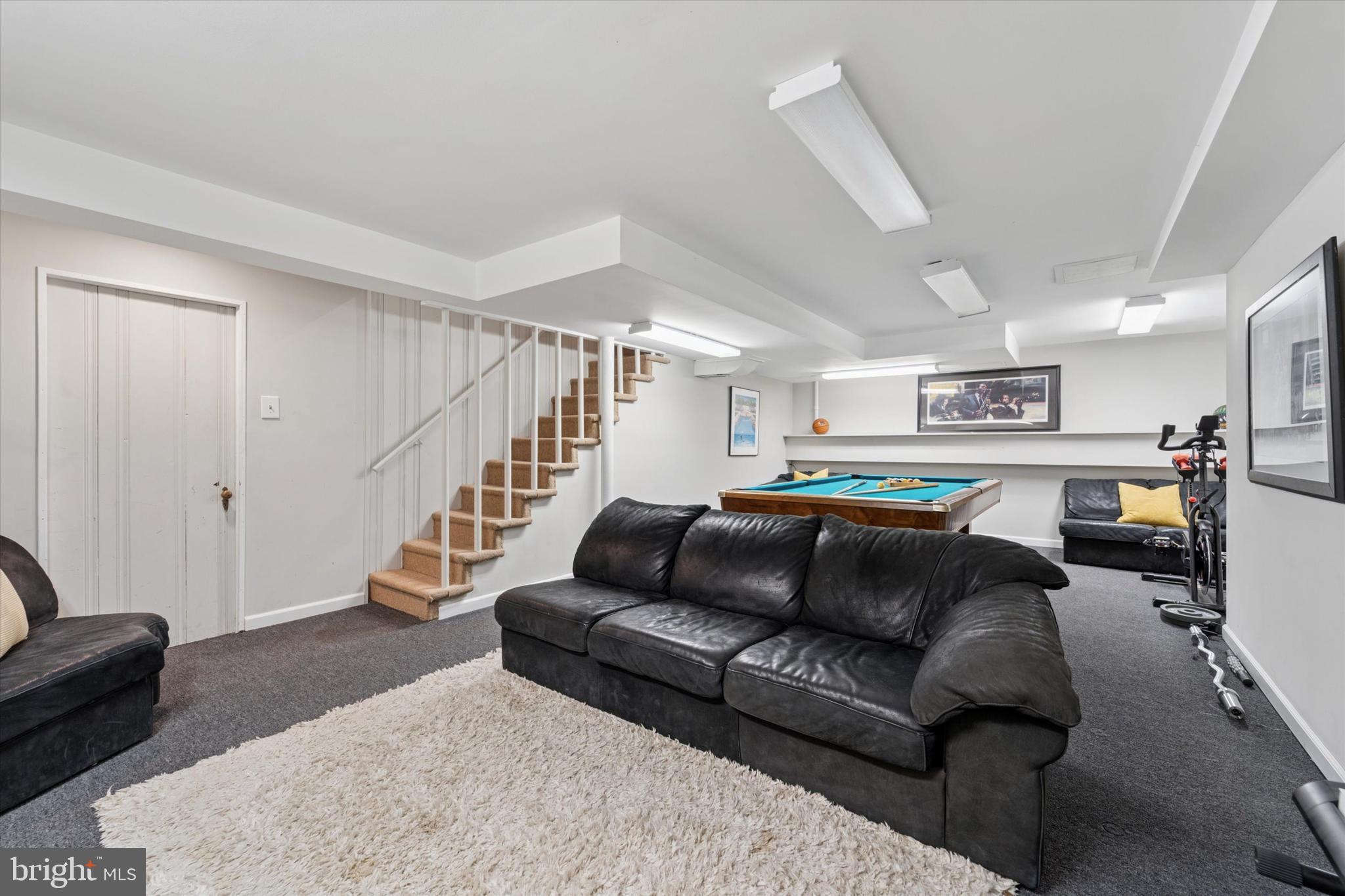 ELKINS PARK - Residential