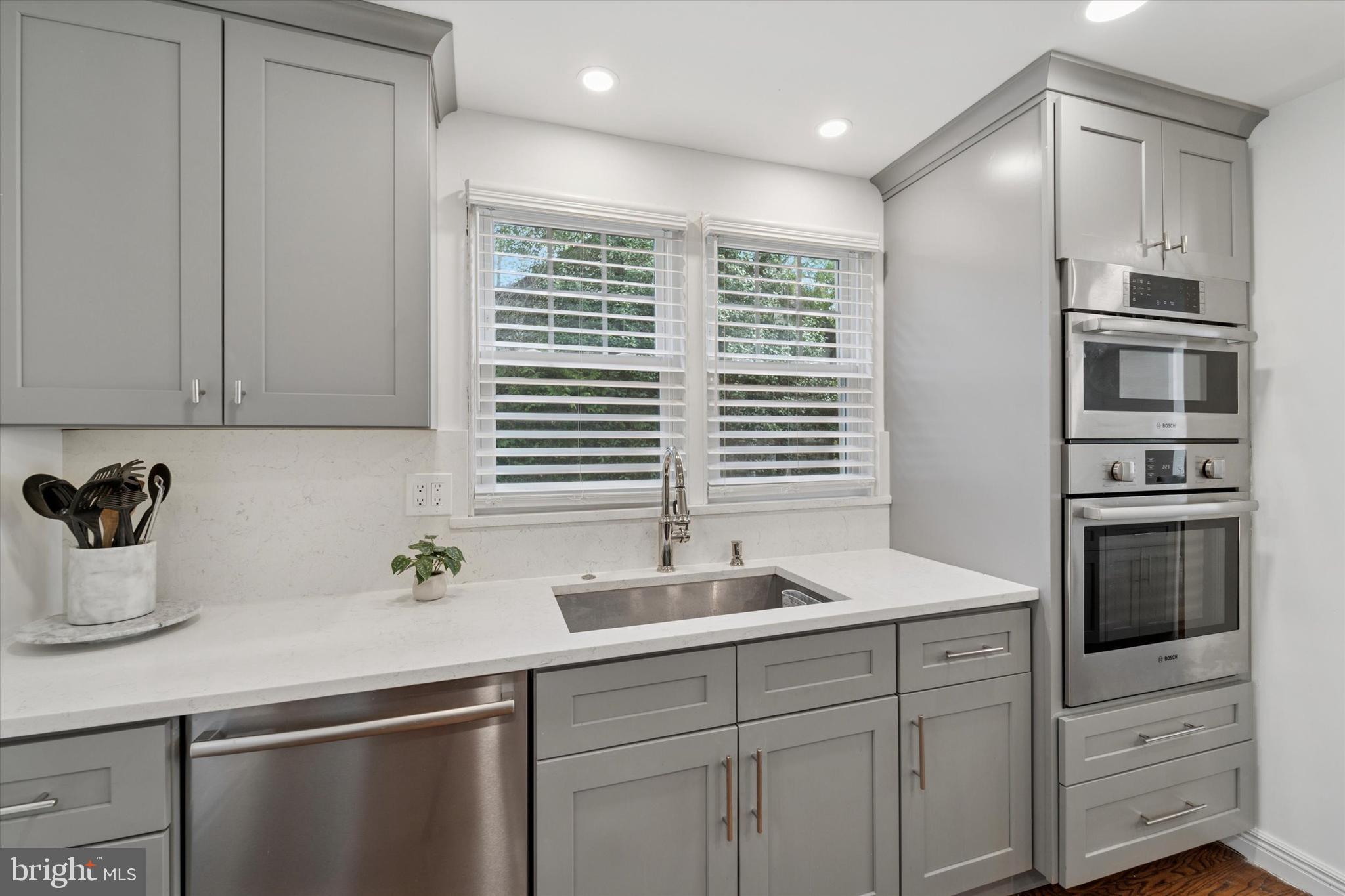 ELKINS PARK - Residential