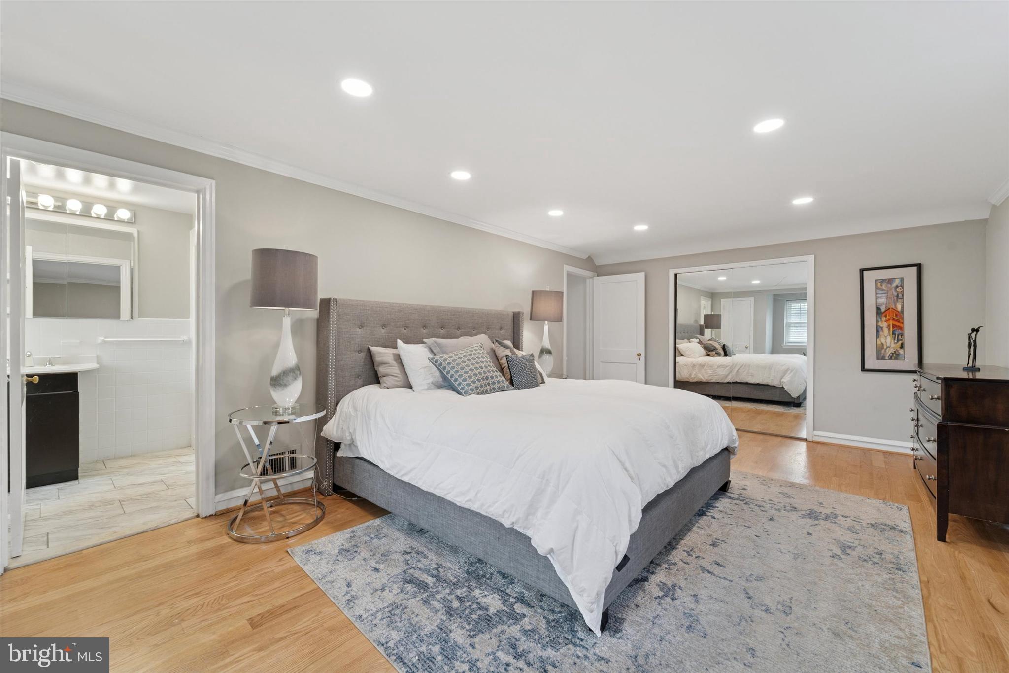 ELKINS PARK - Residential