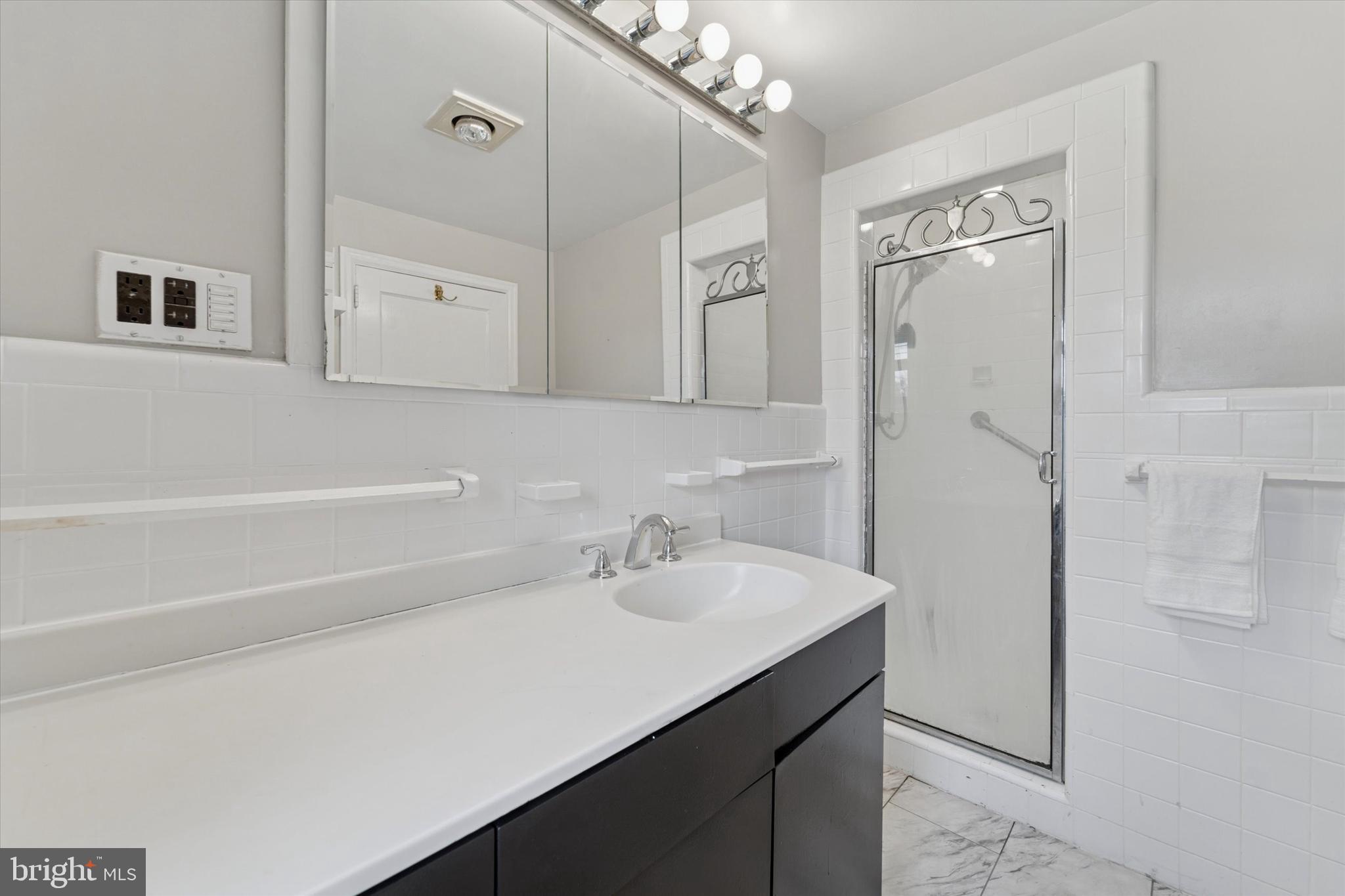 ELKINS PARK - Residential