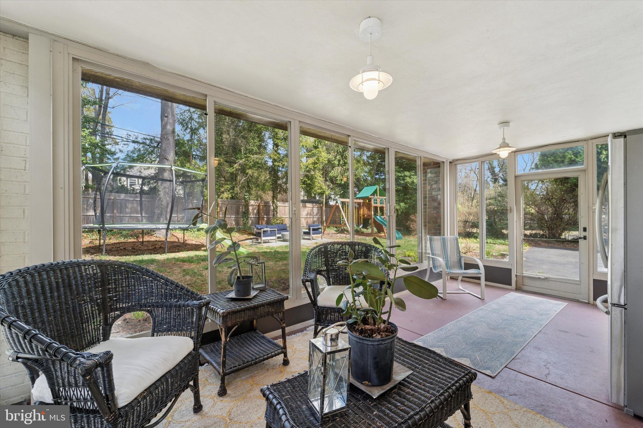 ELKINS PARK - Residential