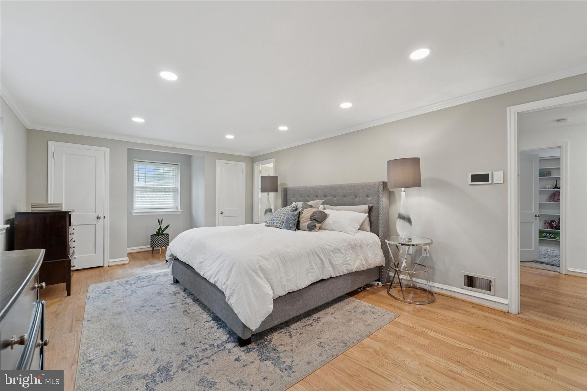 ELKINS PARK - Residential