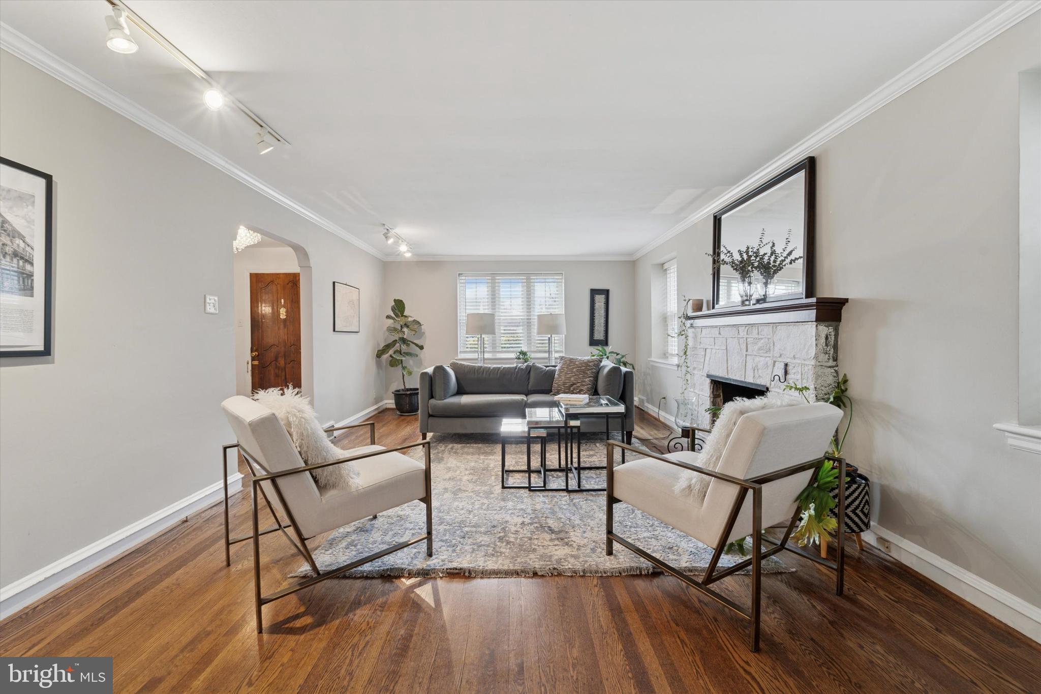 ELKINS PARK - Residential