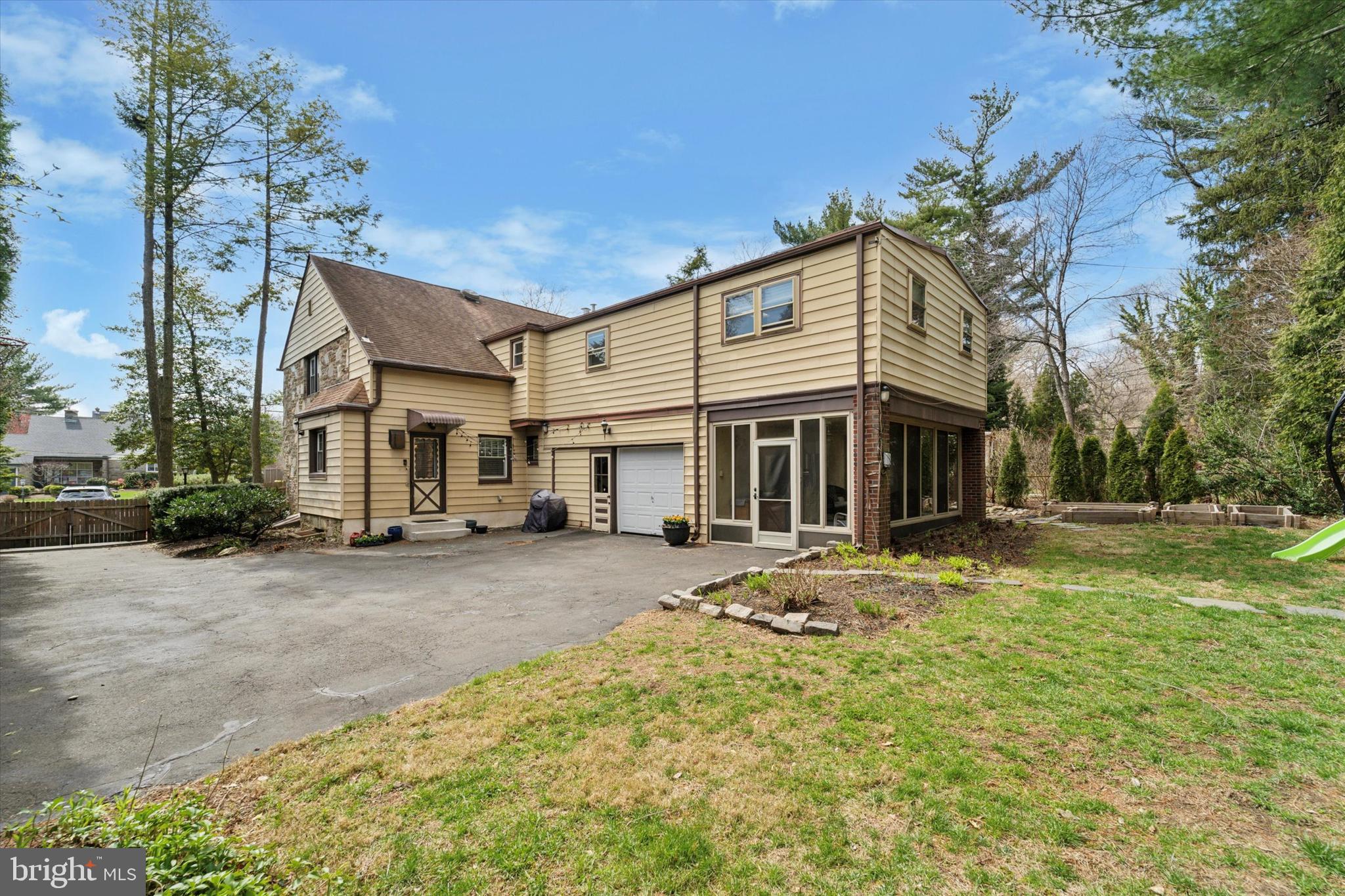 ELKINS PARK - Residential