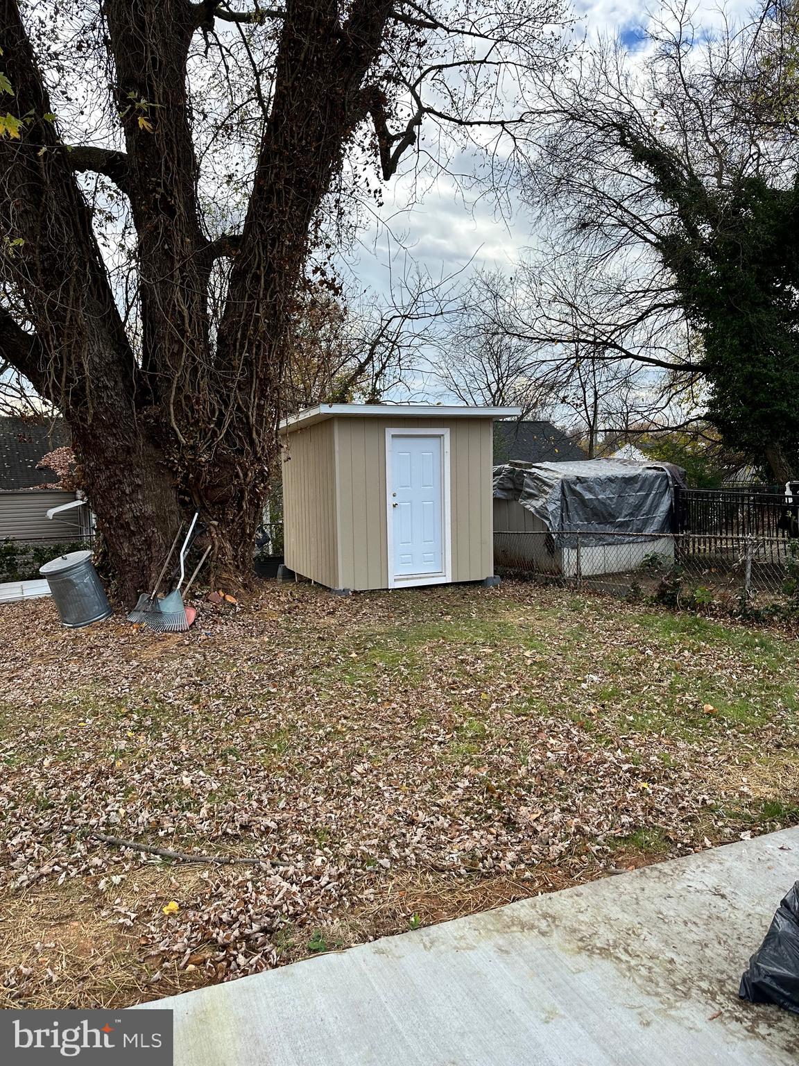 WOODLAWN - Residential