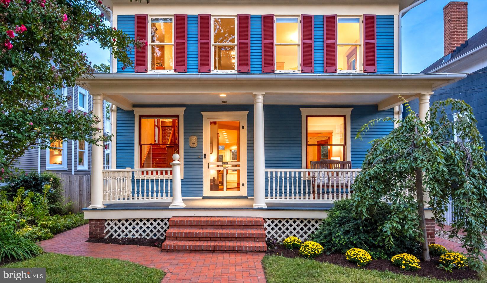 102 DUKE OF GLOUCESTER STREET