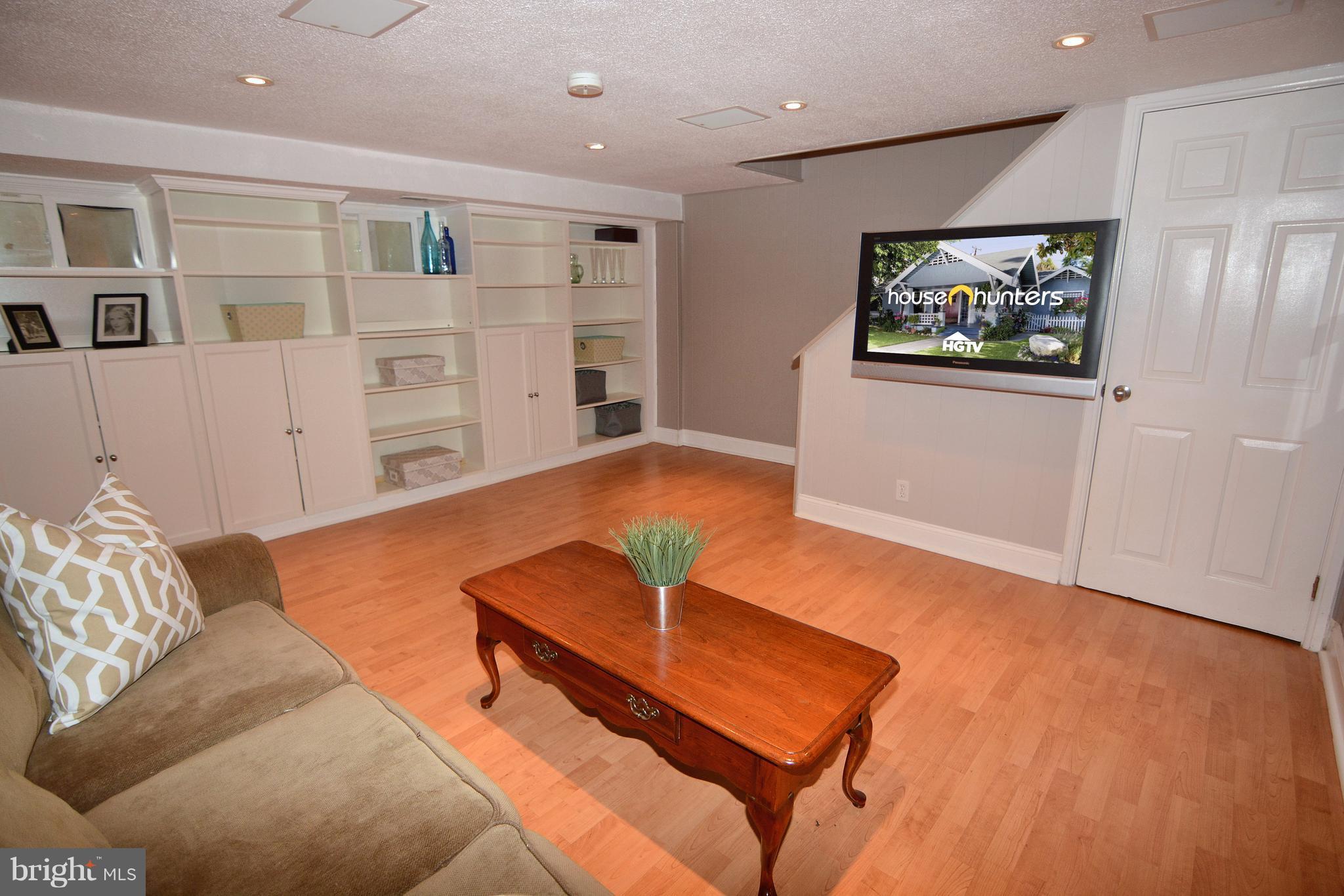 FAIRLINGTON - Residential