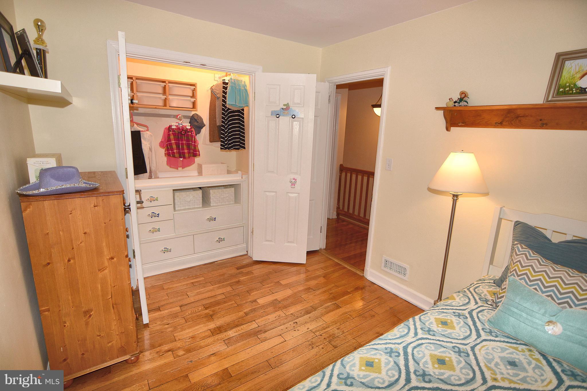 FAIRLINGTON - Residential