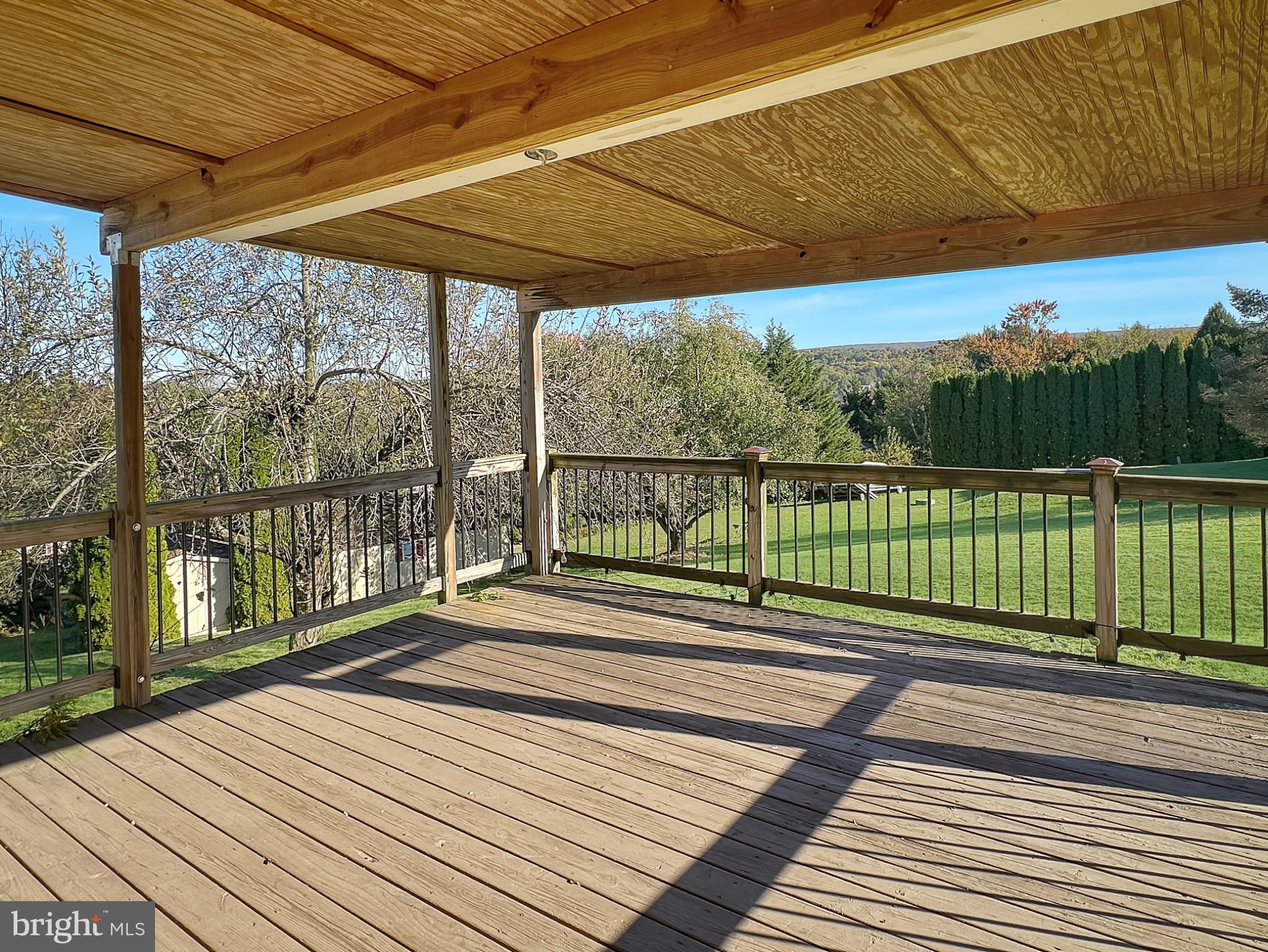 1107 INDIAN DRIVE
