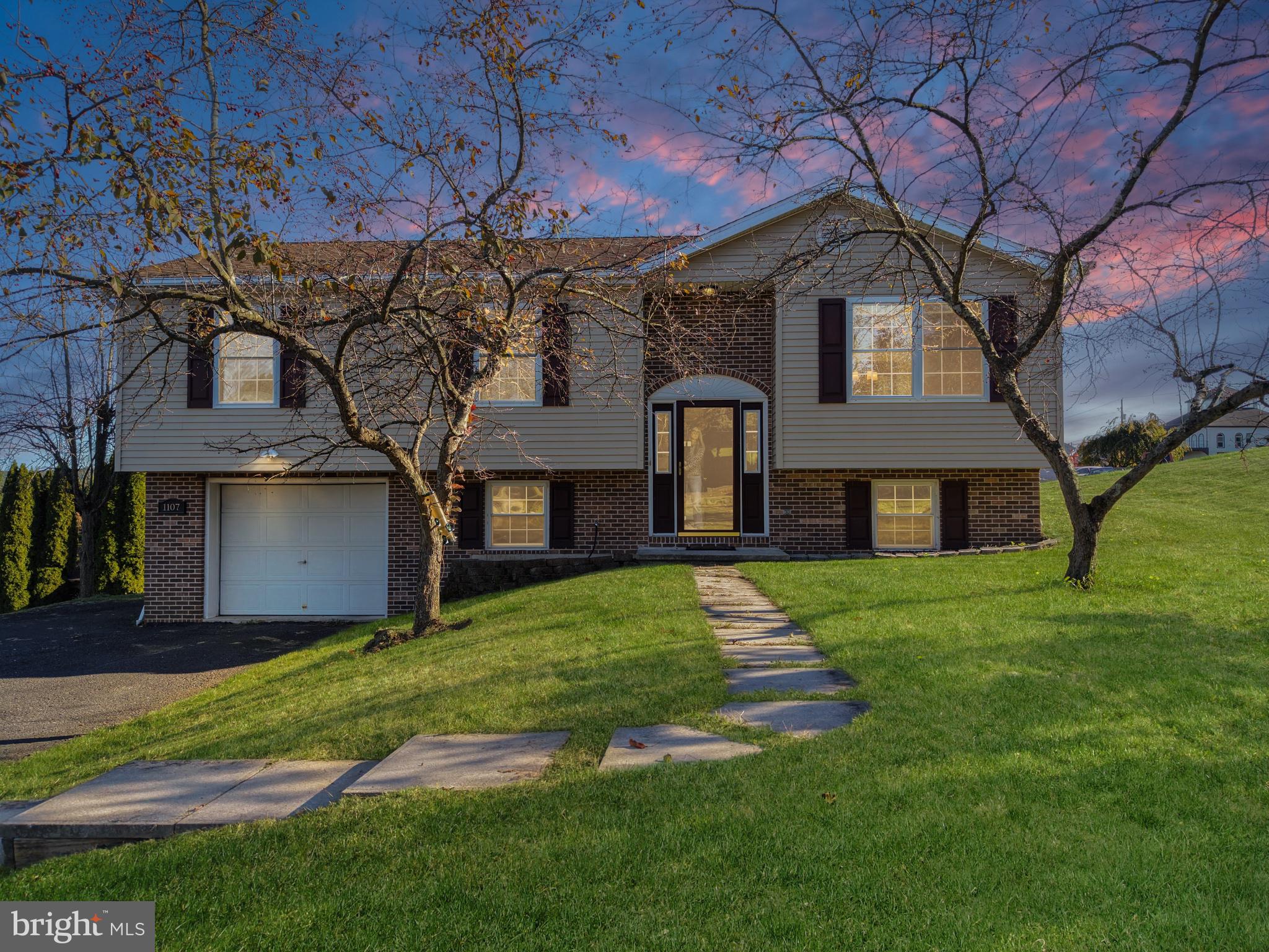 1107 INDIAN DRIVE