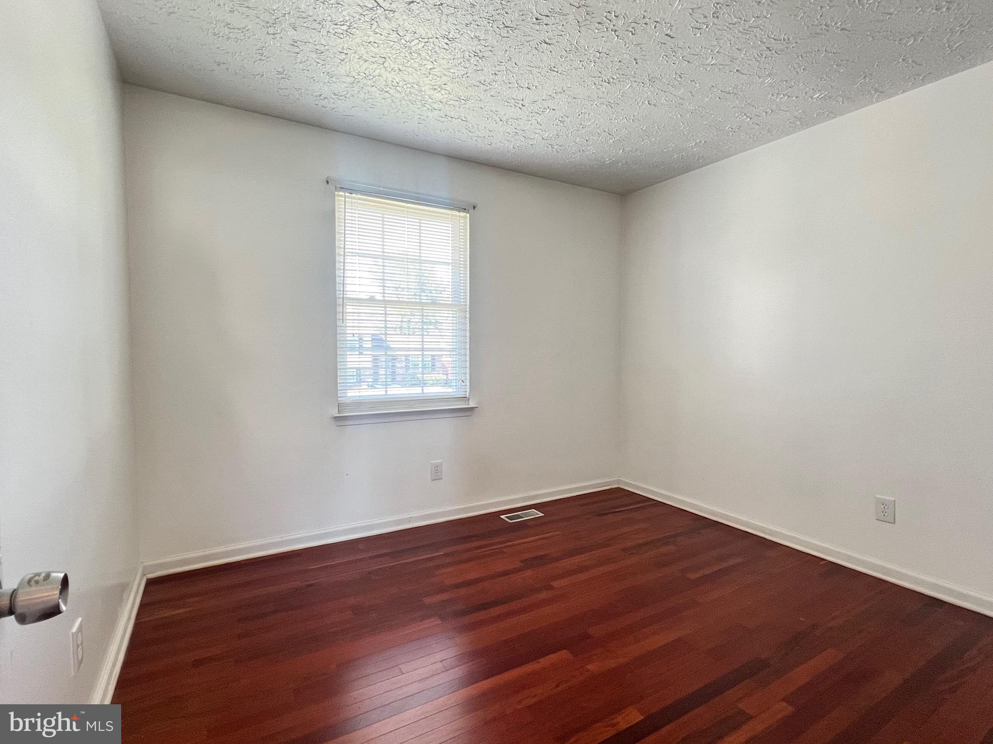 RAMBLEWOOD - Residential Lease