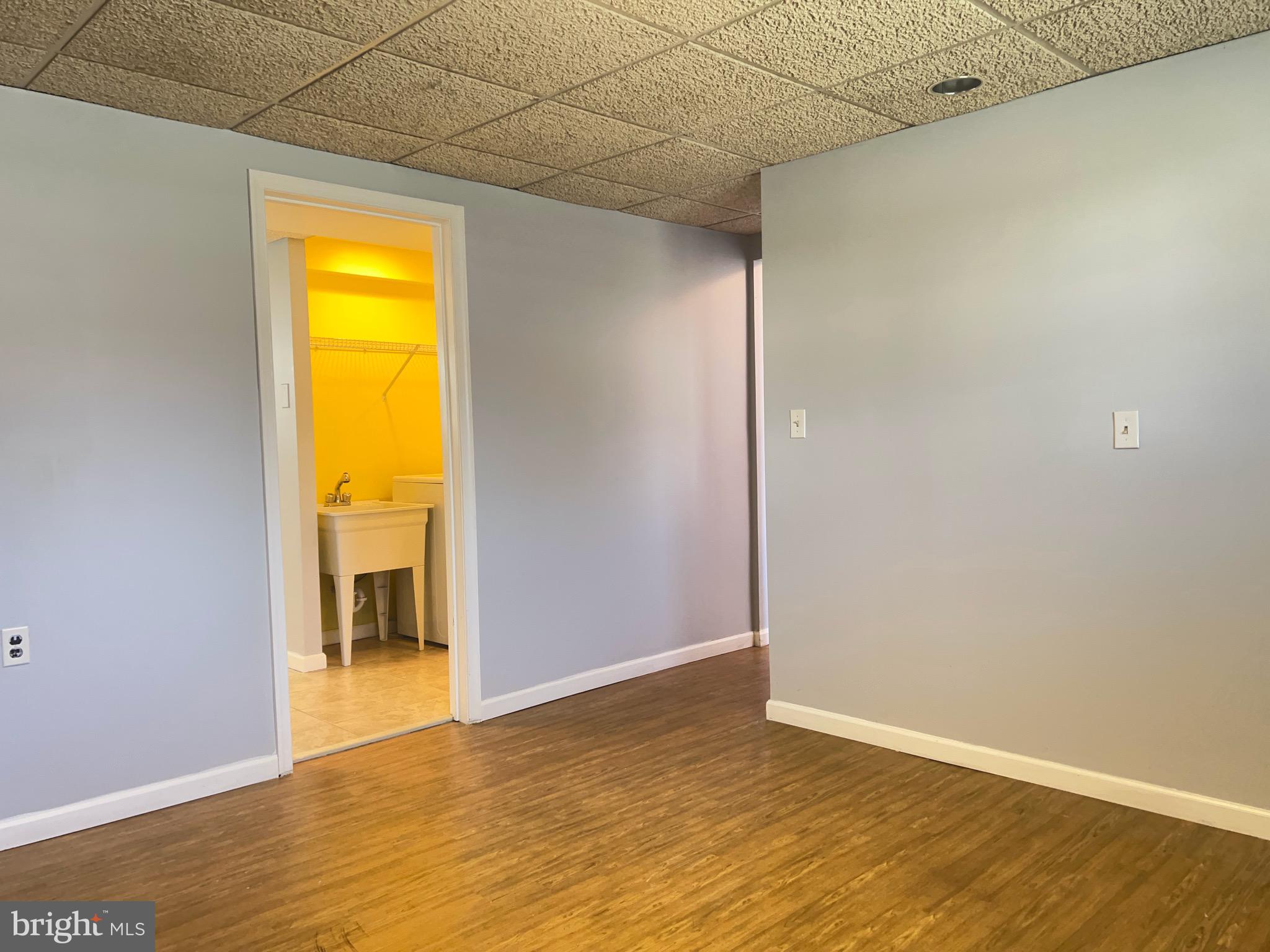 RAMBLEWOOD - Residential Lease