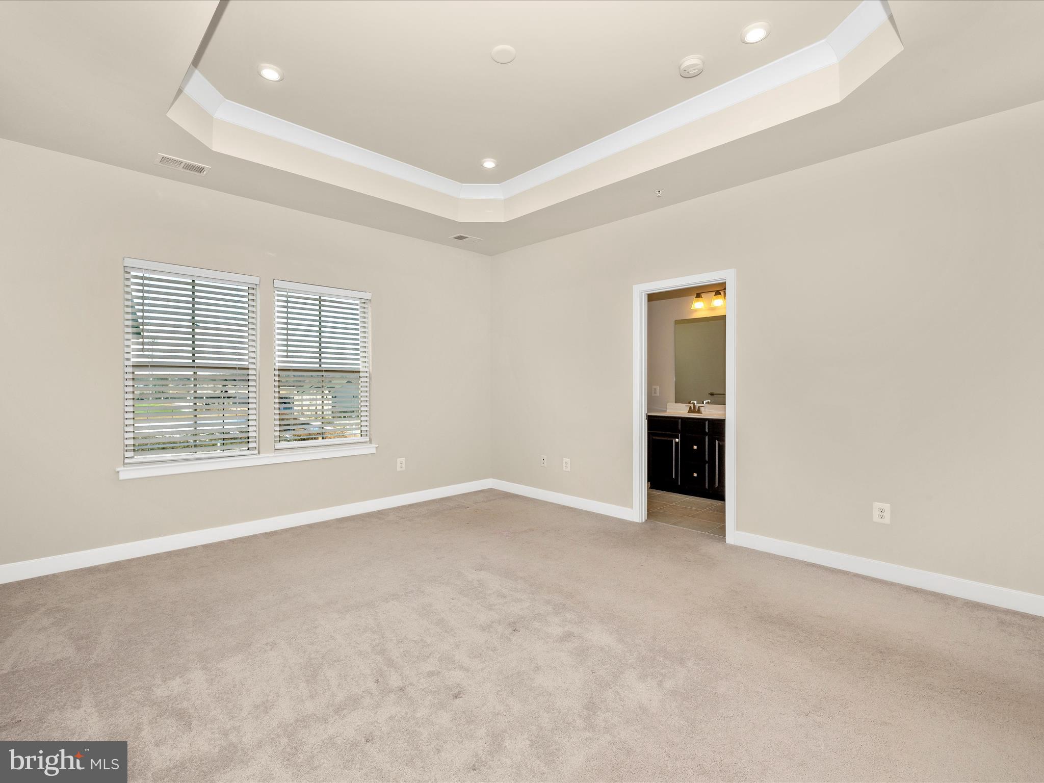 LAKE LINGANORE OAKDALE - Residential