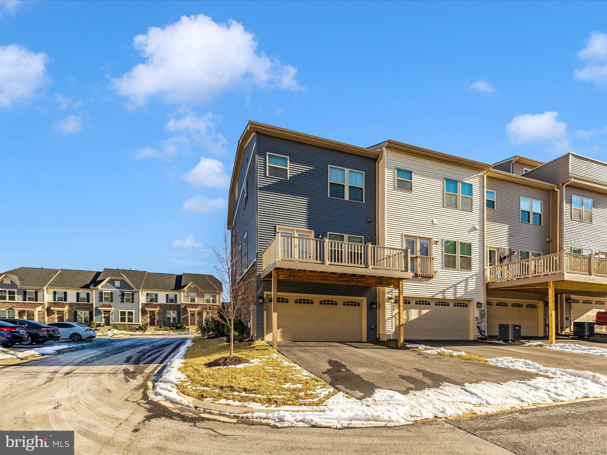 LAKE LINGANORE OAKDALE - Residential