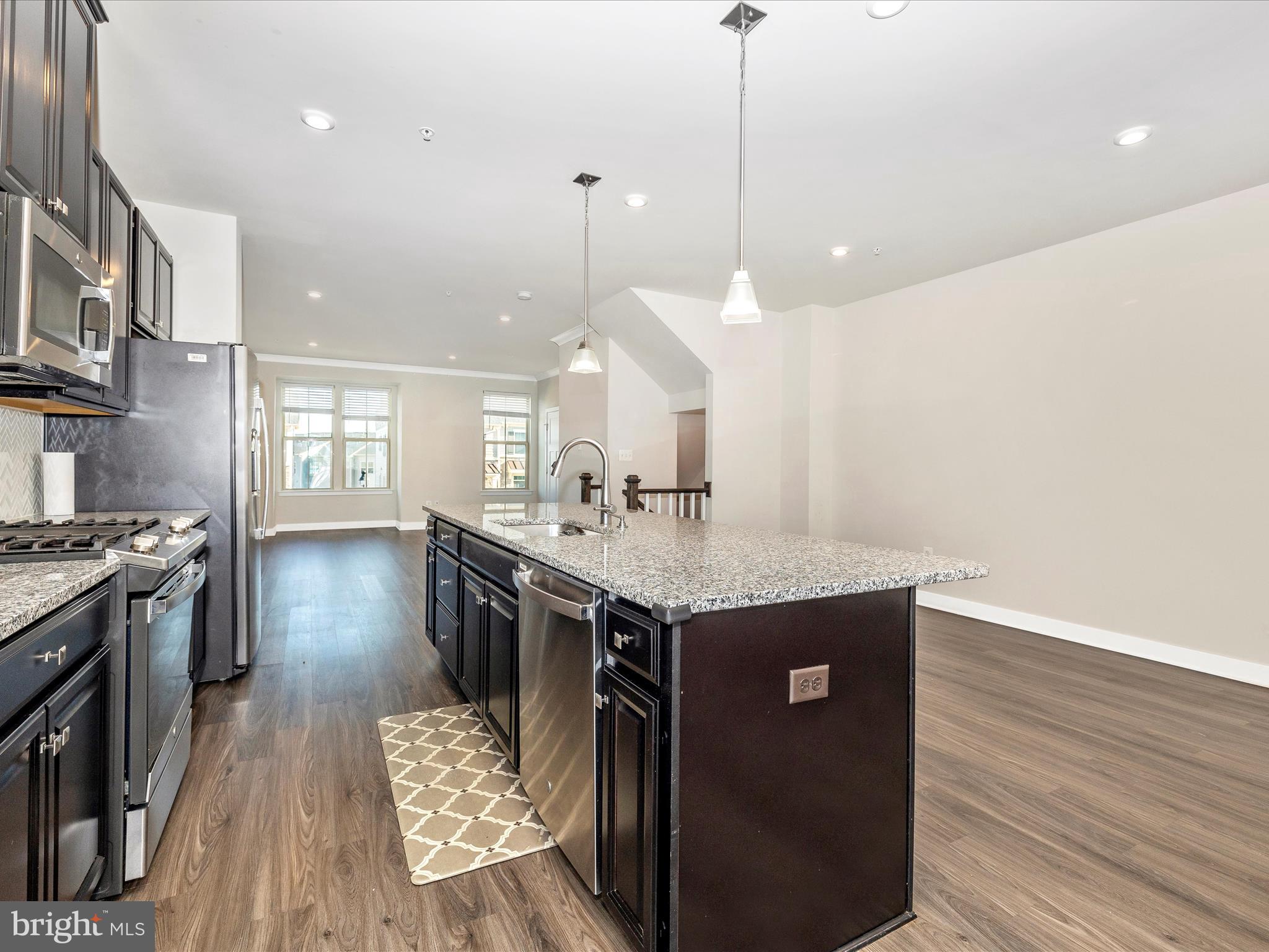 LAKE LINGANORE OAKDALE - Residential