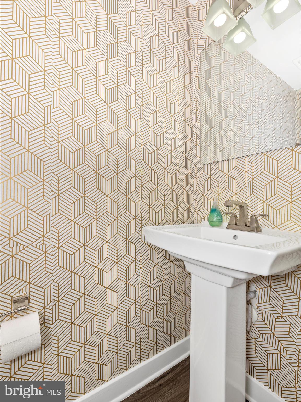 LAKE LINGANORE OAKDALE - Residential