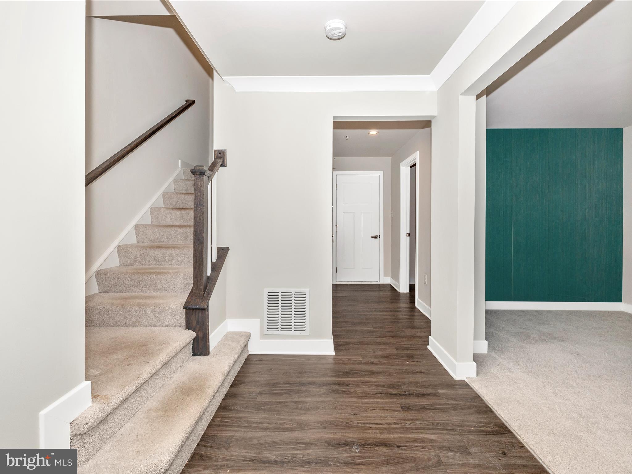 LAKE LINGANORE OAKDALE - Residential