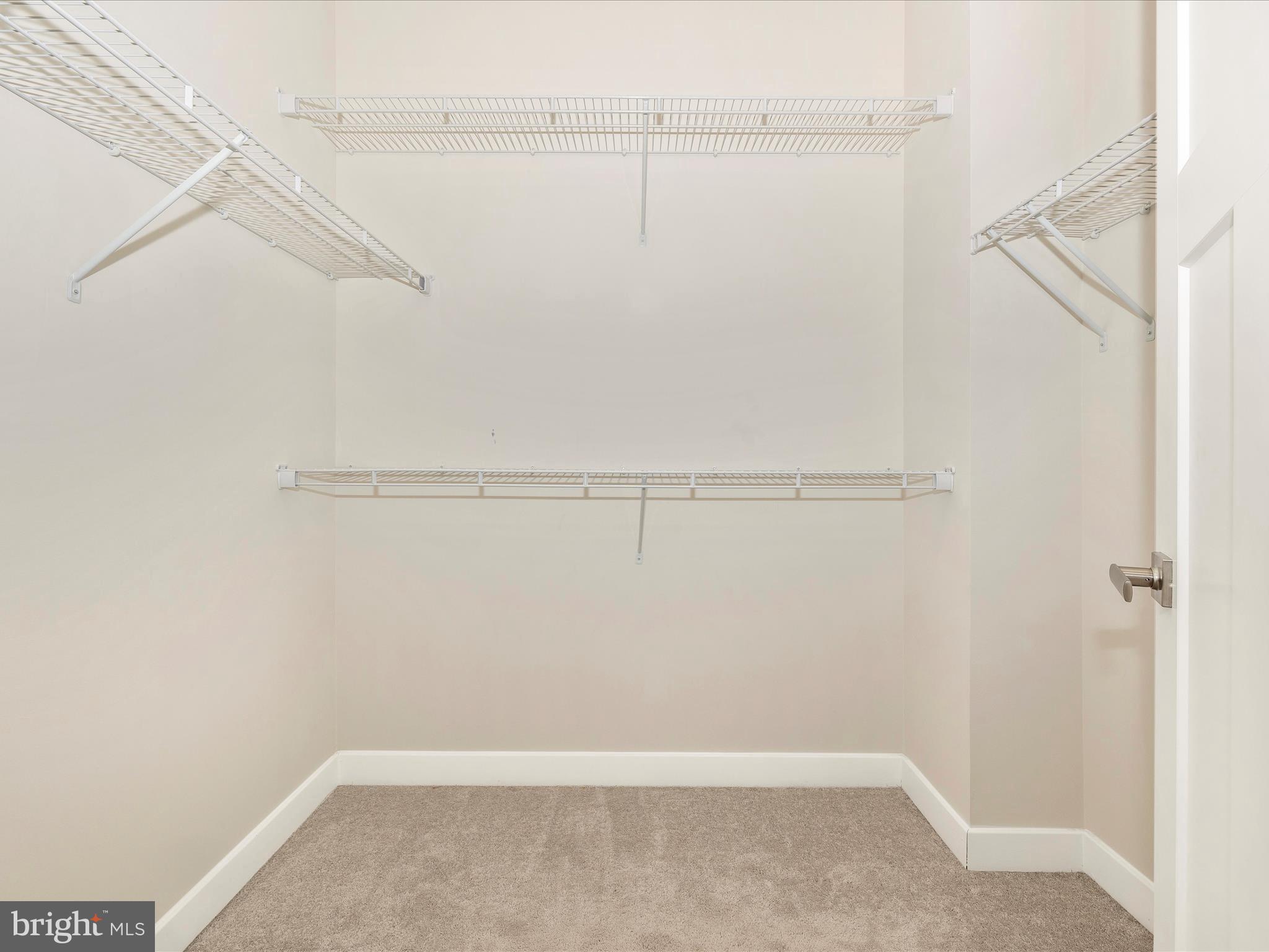 LAKE LINGANORE OAKDALE - Residential