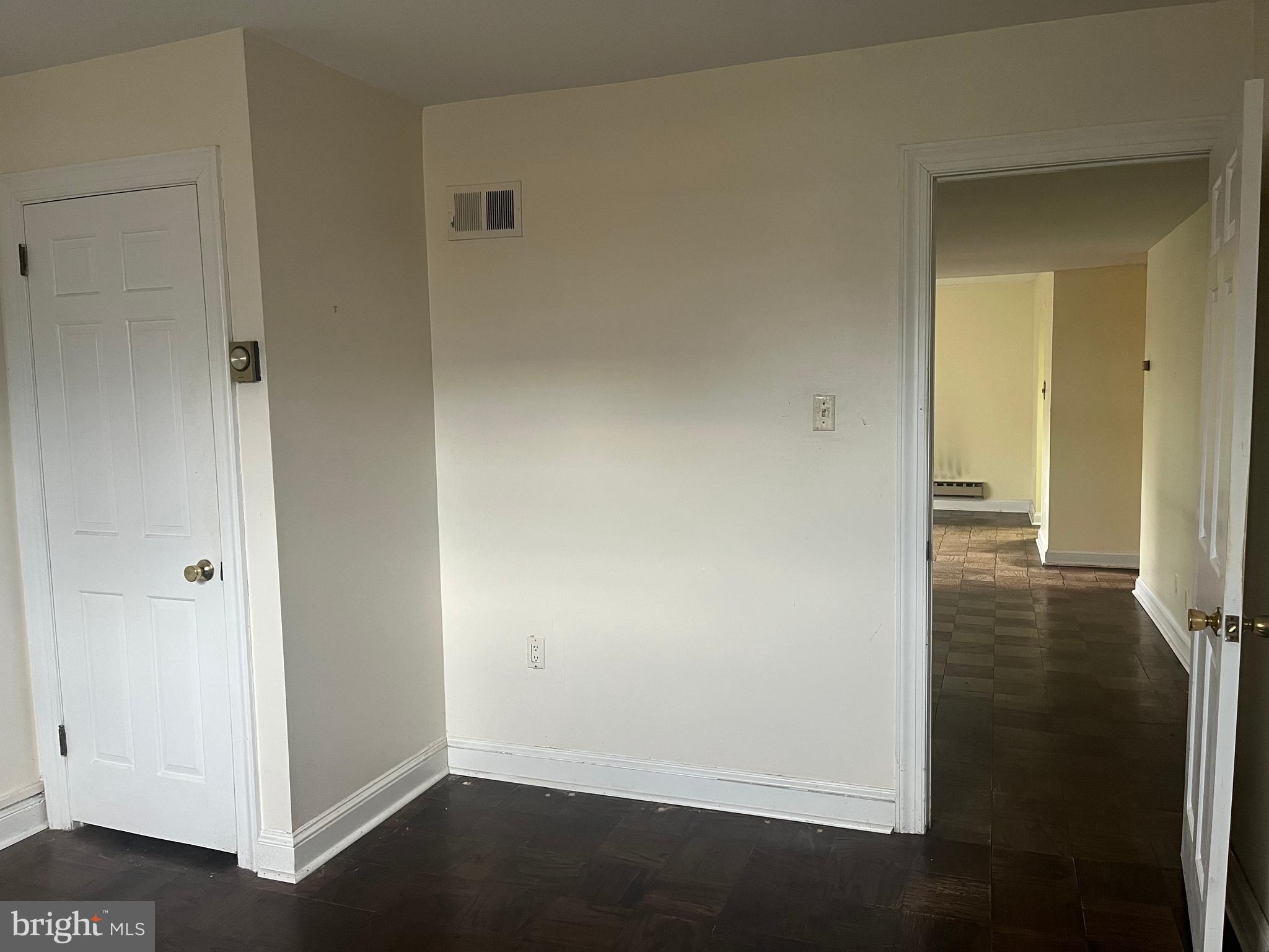 YARDLEY COMMONS - Residential