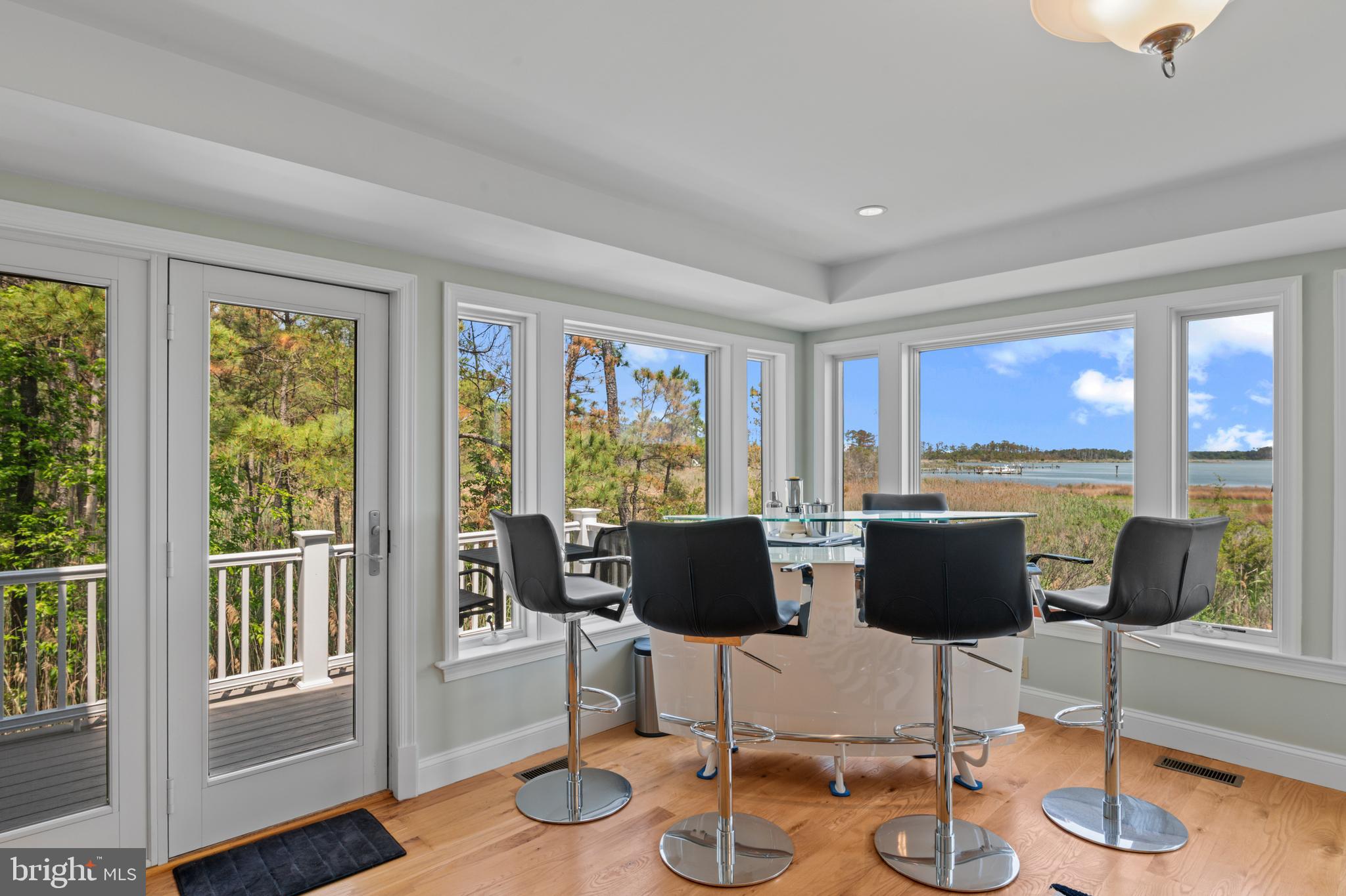 RAGGED POINT - Residential