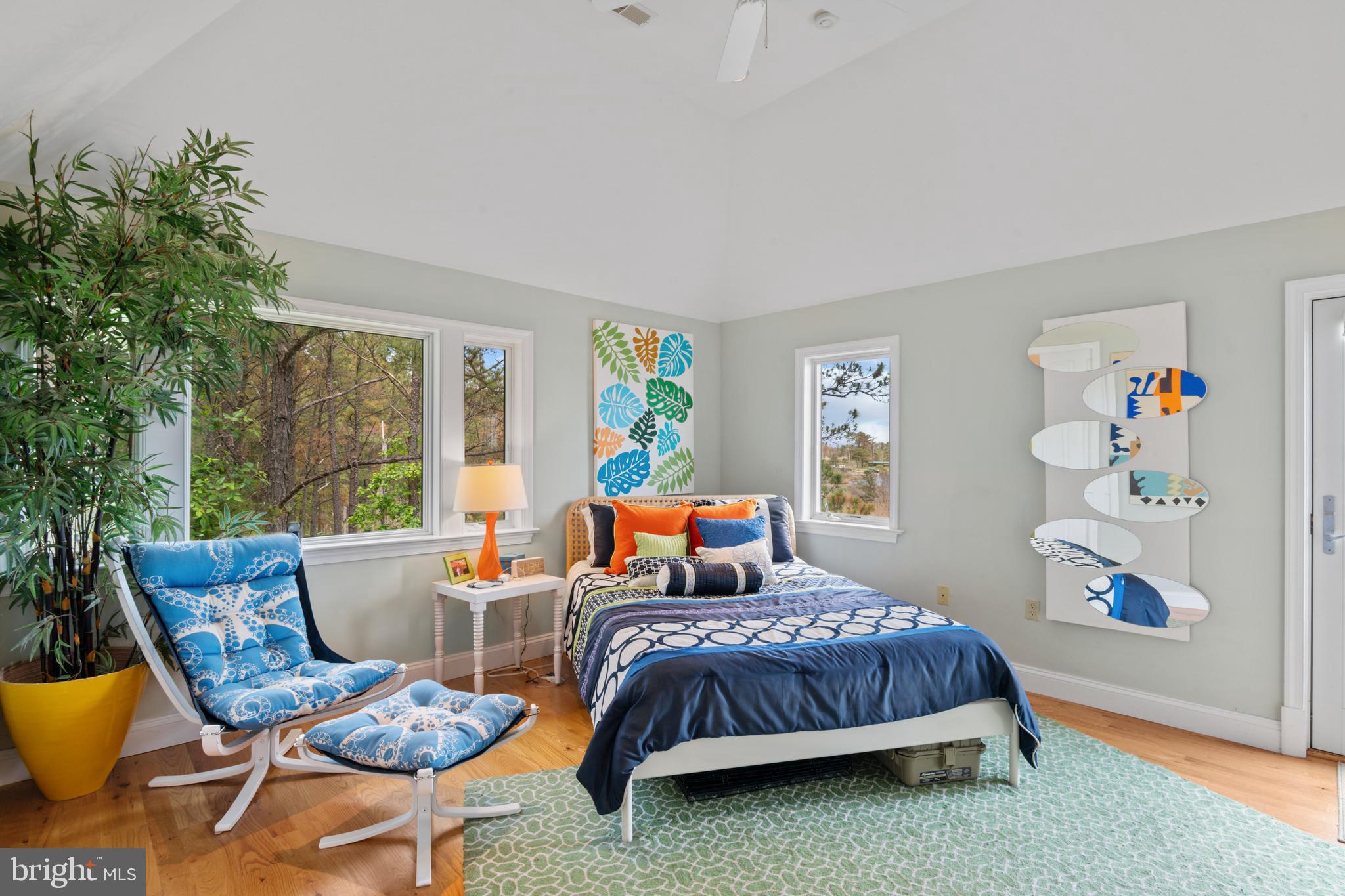 RAGGED POINT - Residential