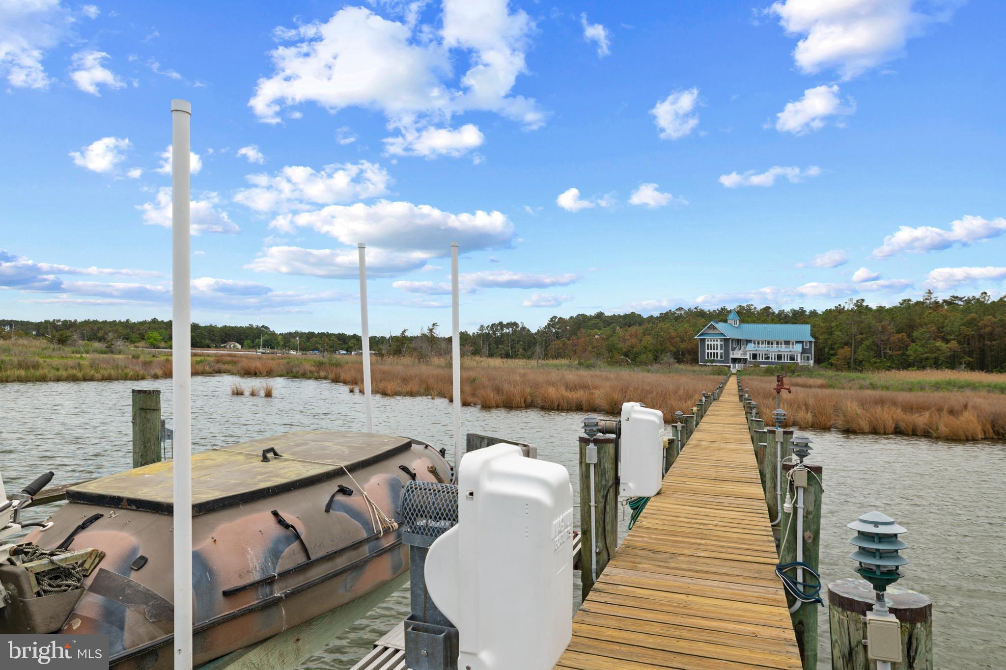 RAGGED POINT - Residential